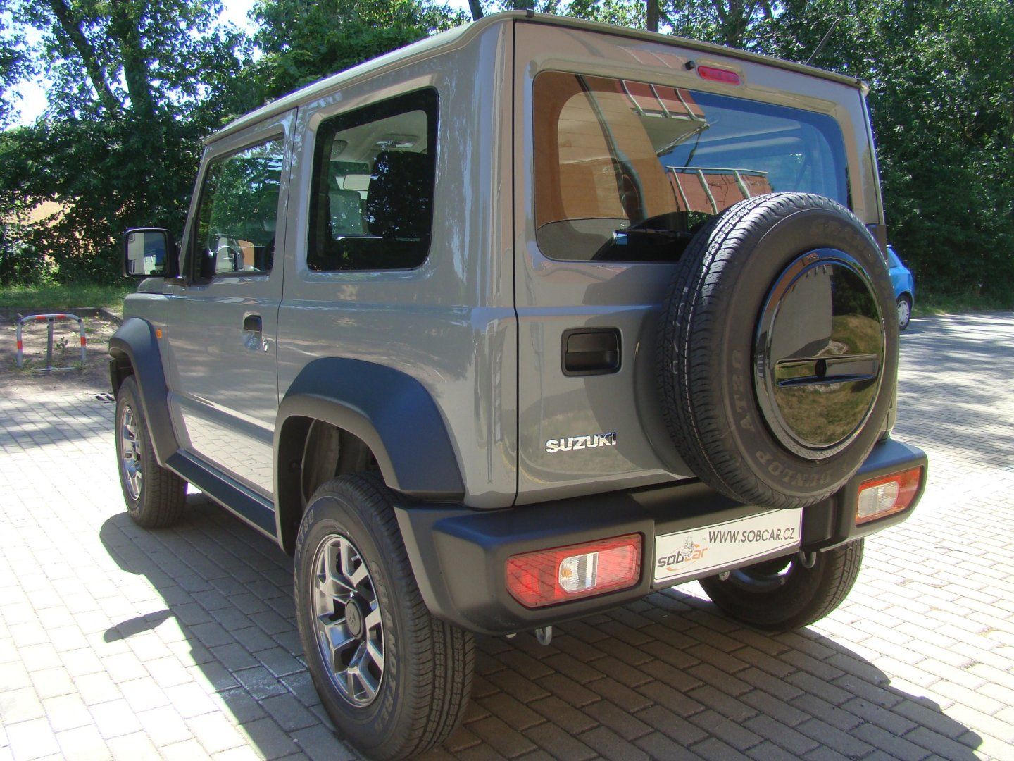 Suzuki Jimny, 1.5 VVT-i 4x4 - fotka 5