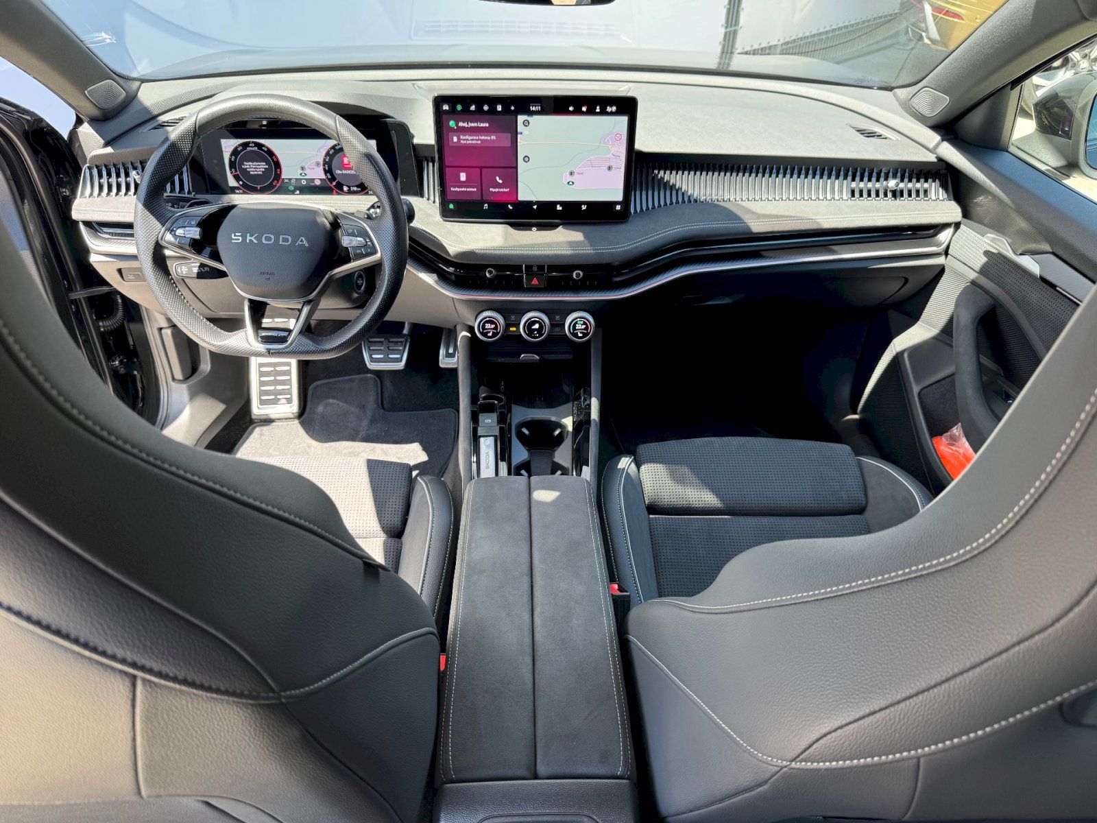Škoda Superb, Combi DSG 2.0 TDI 142 kW 4x4 S - fotka 5