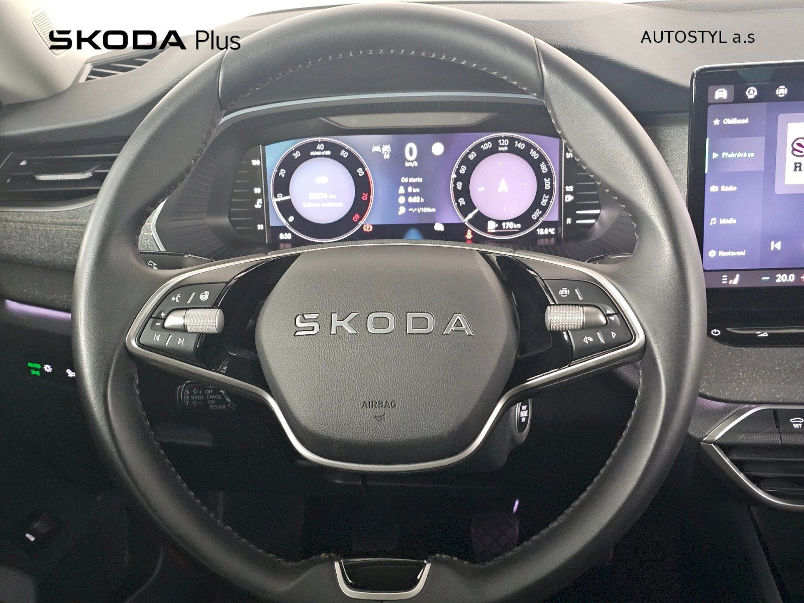 Škoda Octavia, 1.5TSI 110kW TOP SELECTION - fotka 5