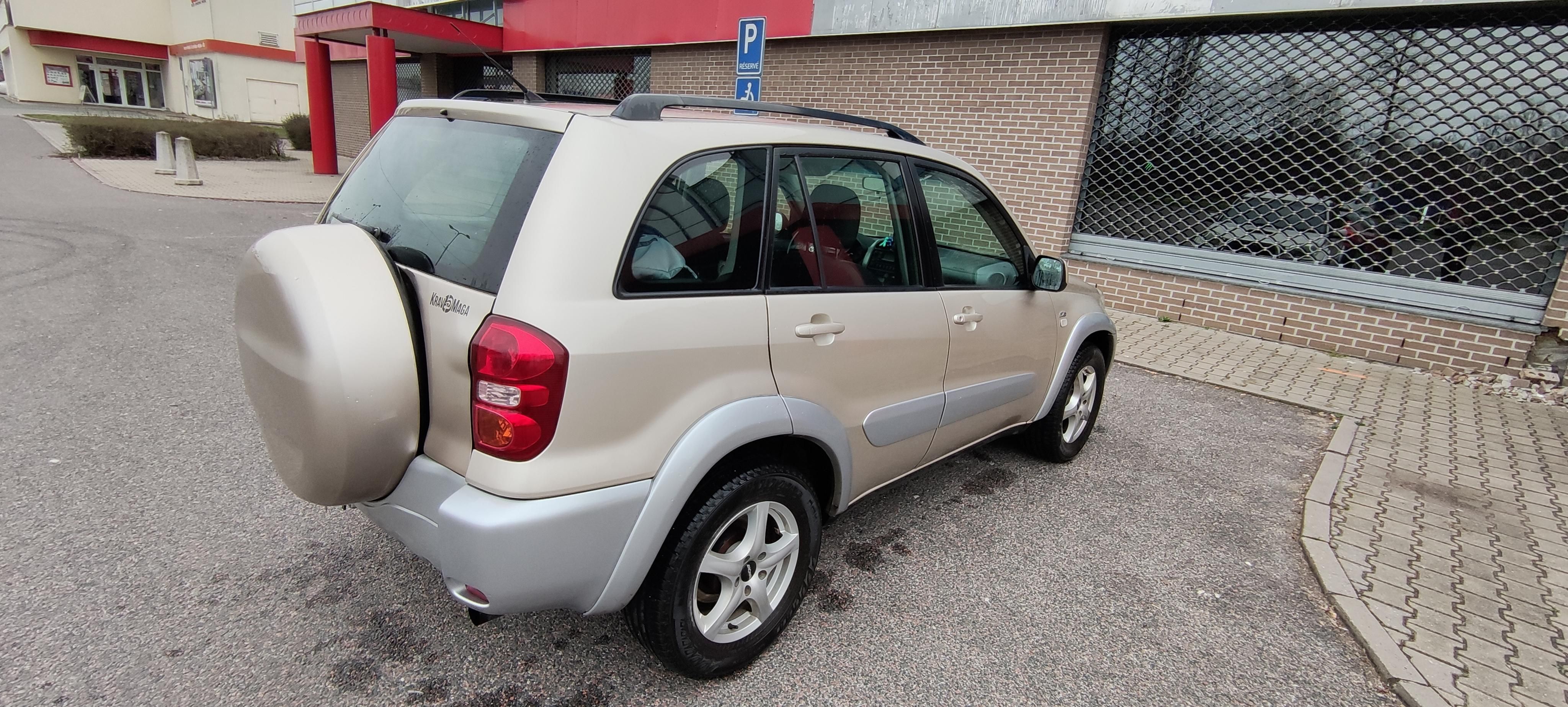 Toyota Rav4, Toyota RAV 4 - nehavarováno, - fotka 2