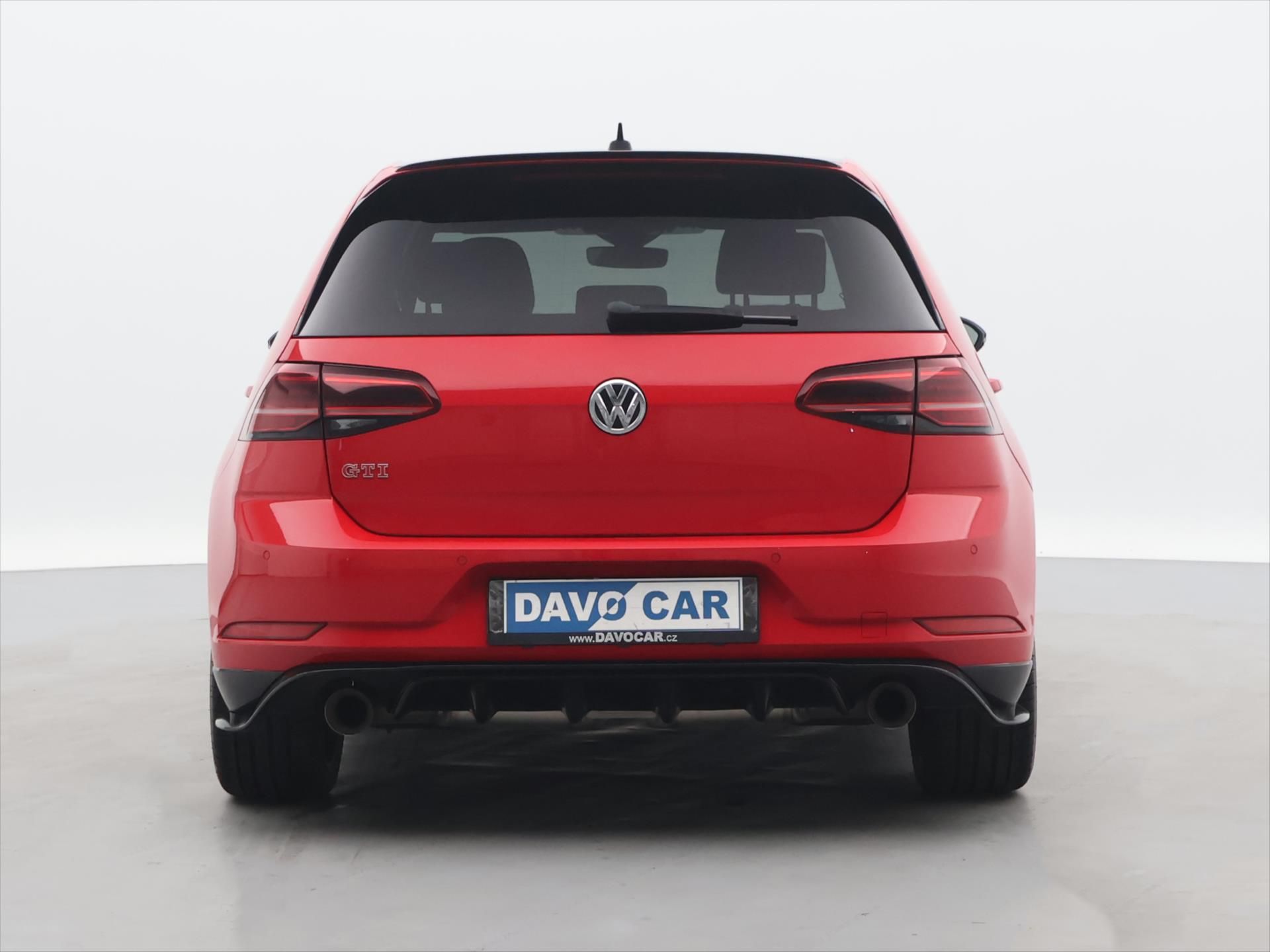Volkswagen Golf, 2,0 TSI 213kW GTI TCR Panorama - fotka 6
