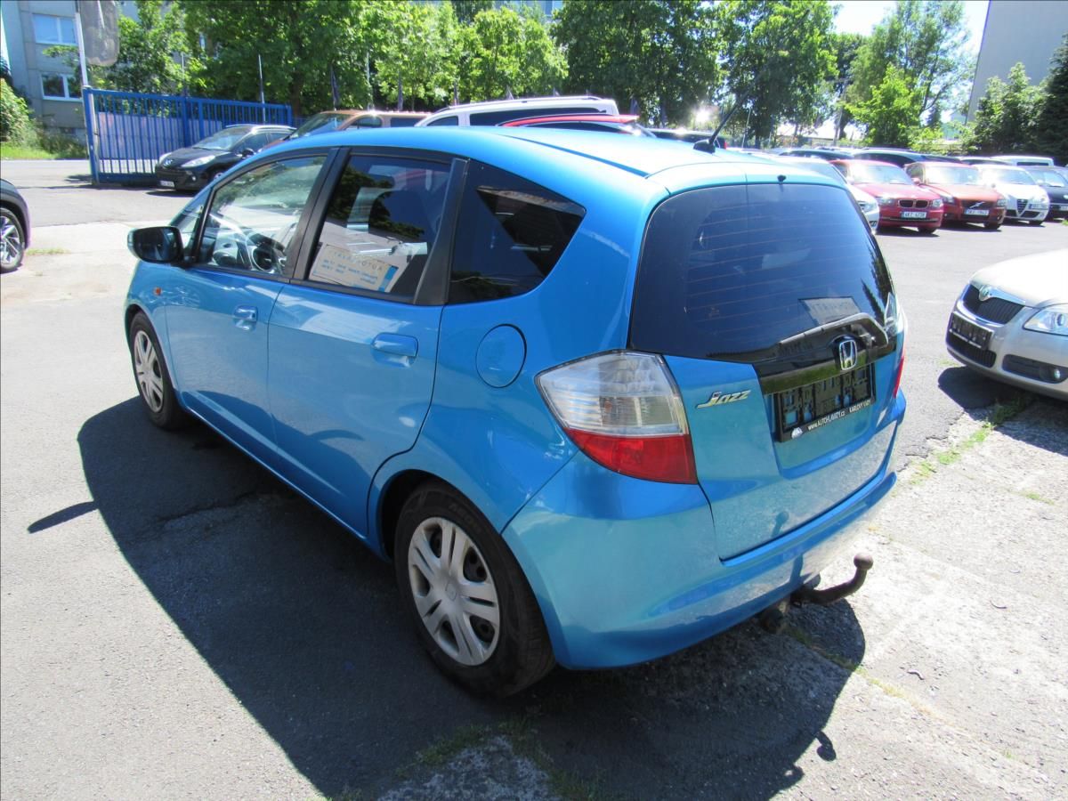 Honda Jazz, 1,2 i-VTEC 66kW - fotka 4
