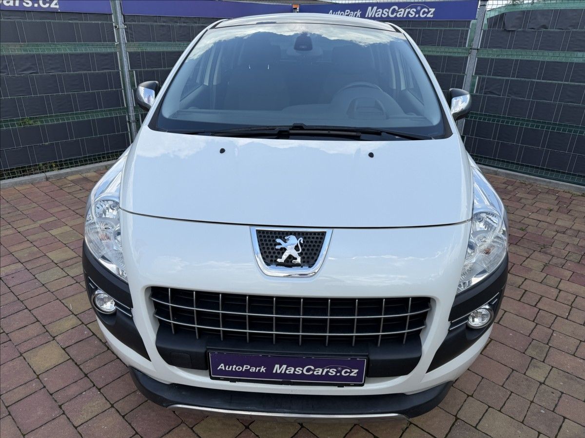 Peugeot 3008, 1.6 HDi Head-Up - fotka 2