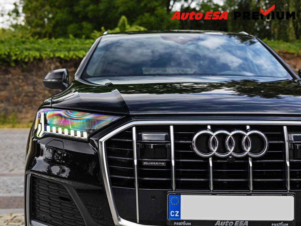Audi Q7, 3.0 TDi,2.maj,ČR,S-line - fotka 4