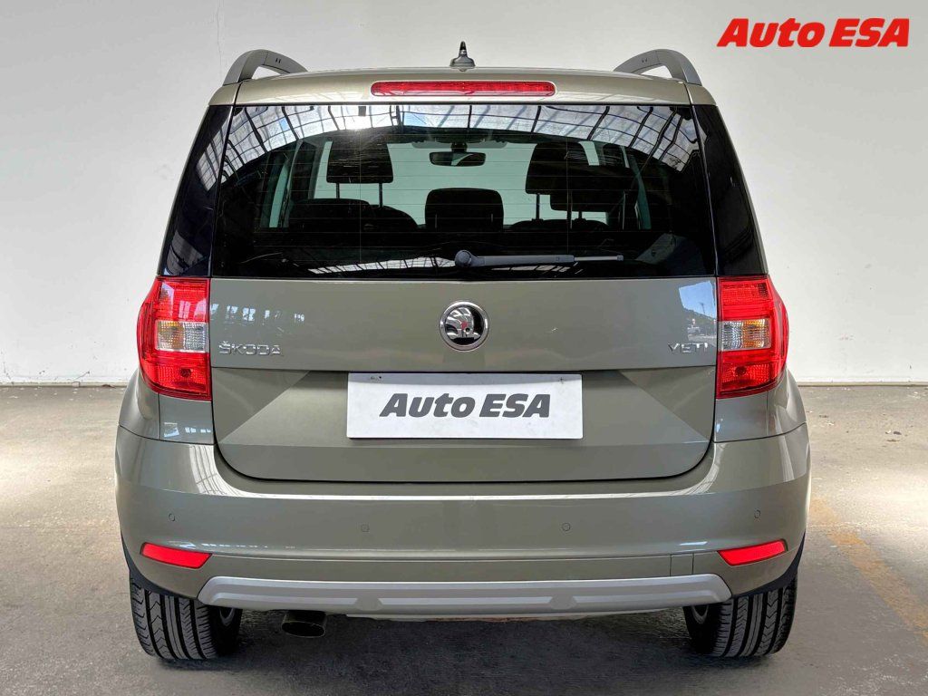 Škoda Yeti, 1.2 TSi,navi - fotka 5