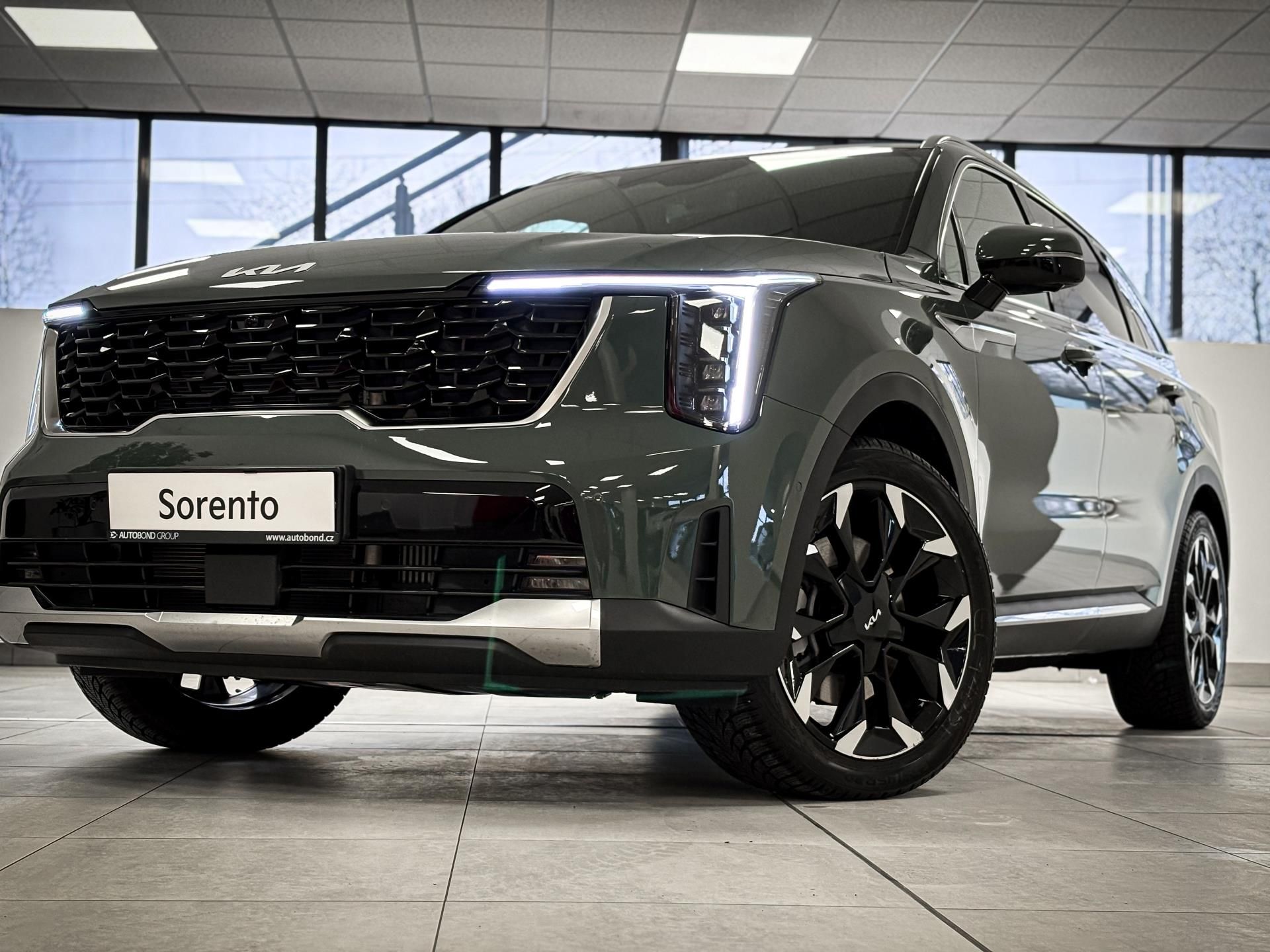 Kia Sorento, 5P TOP 2.2 CRDI 4×4 8DCT NAPPA - fotka 5