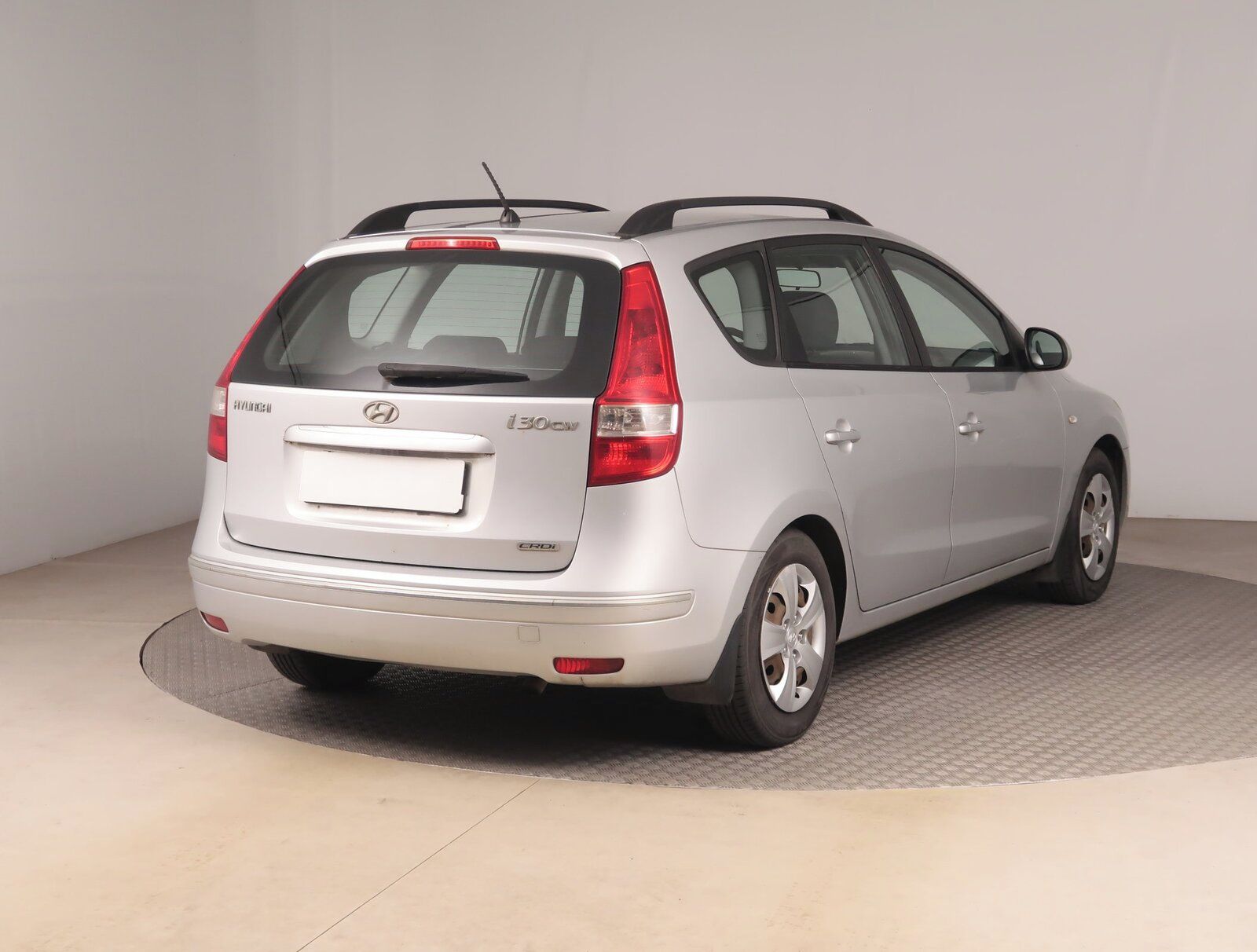 Hyundai i30, 1.6 CRDi, Serv.kniha, po STK - fotka 5