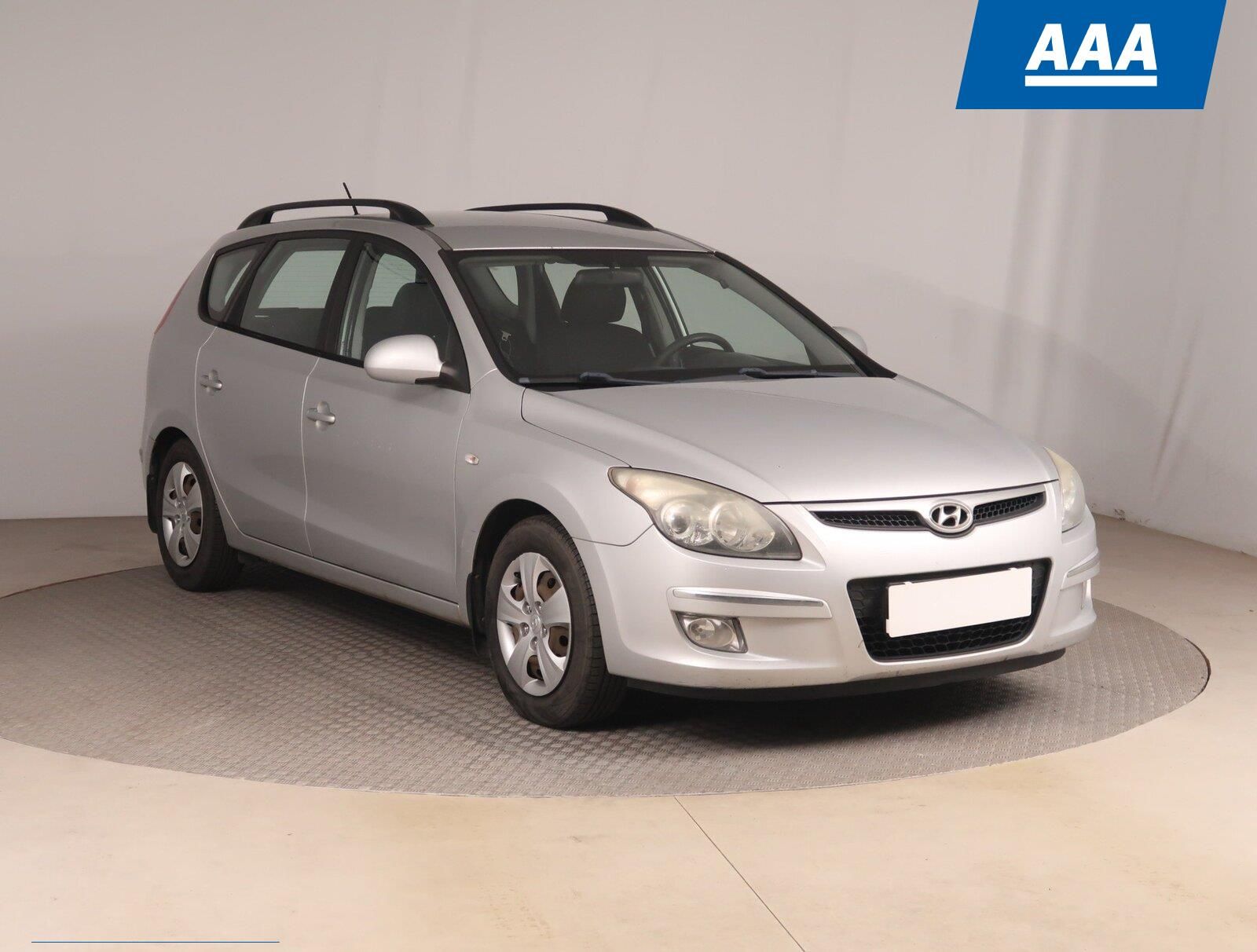 Hyundai i30, 1.6 CRDi, Serv.kniha, po STK