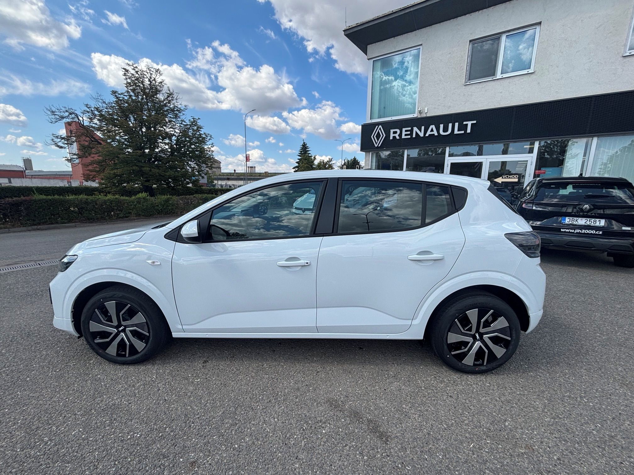 Dacia Sandero, Expression Eco-G 120 - fotka 2