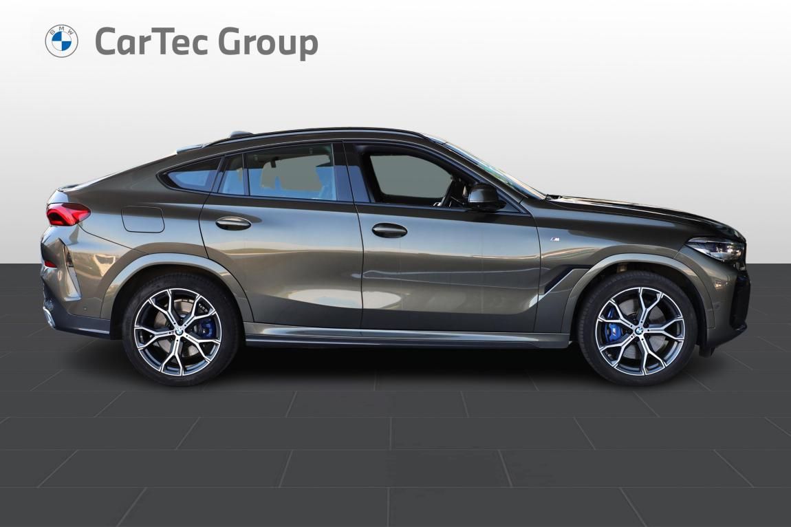BMW X6, xDrive40d - fotka 6