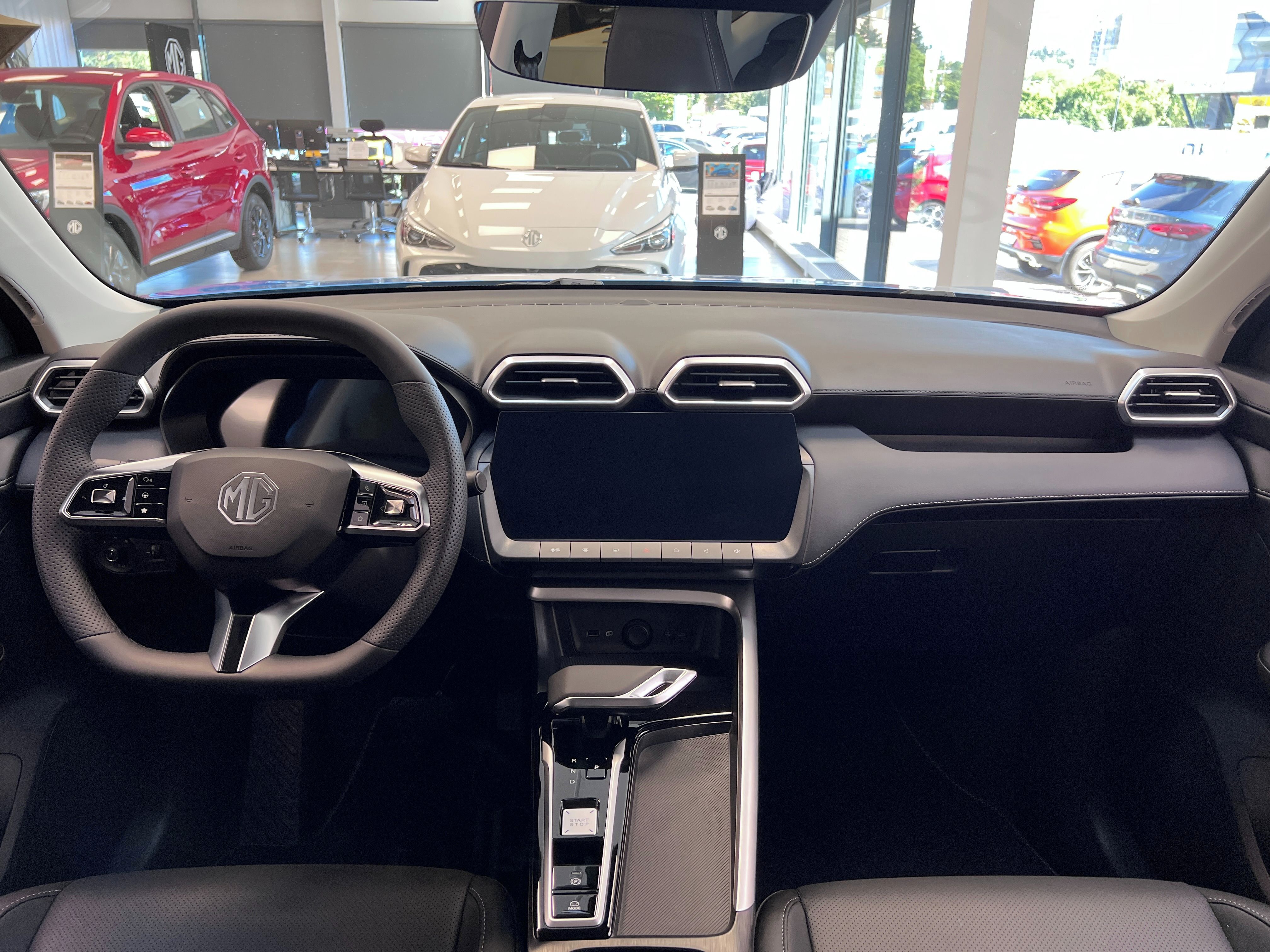 MG ZS, 1.5 ZS HYBRID+ Exclusive - fotka 4