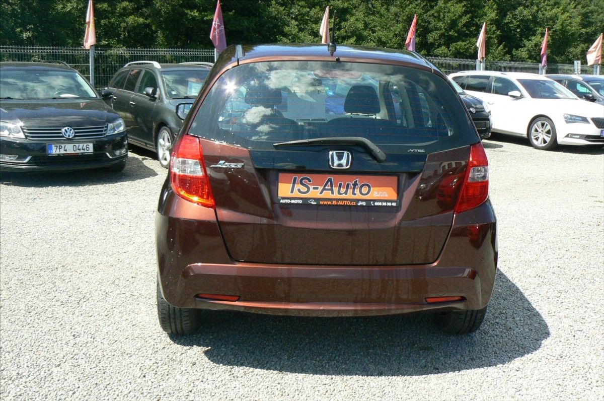 Honda Jazz, 1,4 TREND CVT-AUTOMAT - fotka 6