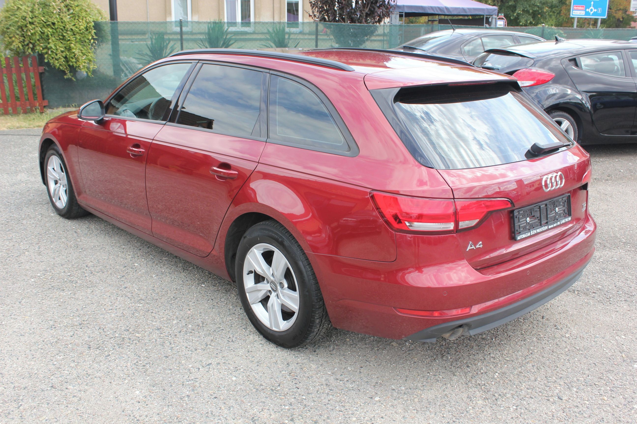 Audi A4, 2.0 TDI, S-TRONIC, LED, Avant - fotka 5
