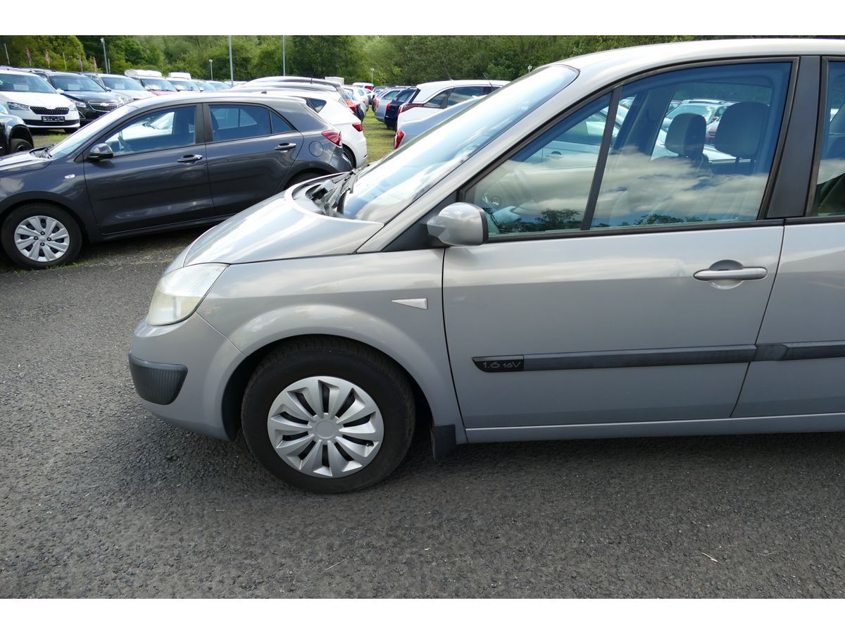 Renault Scénic, Scenic 1,6 83KW KLIMA - fotka 4