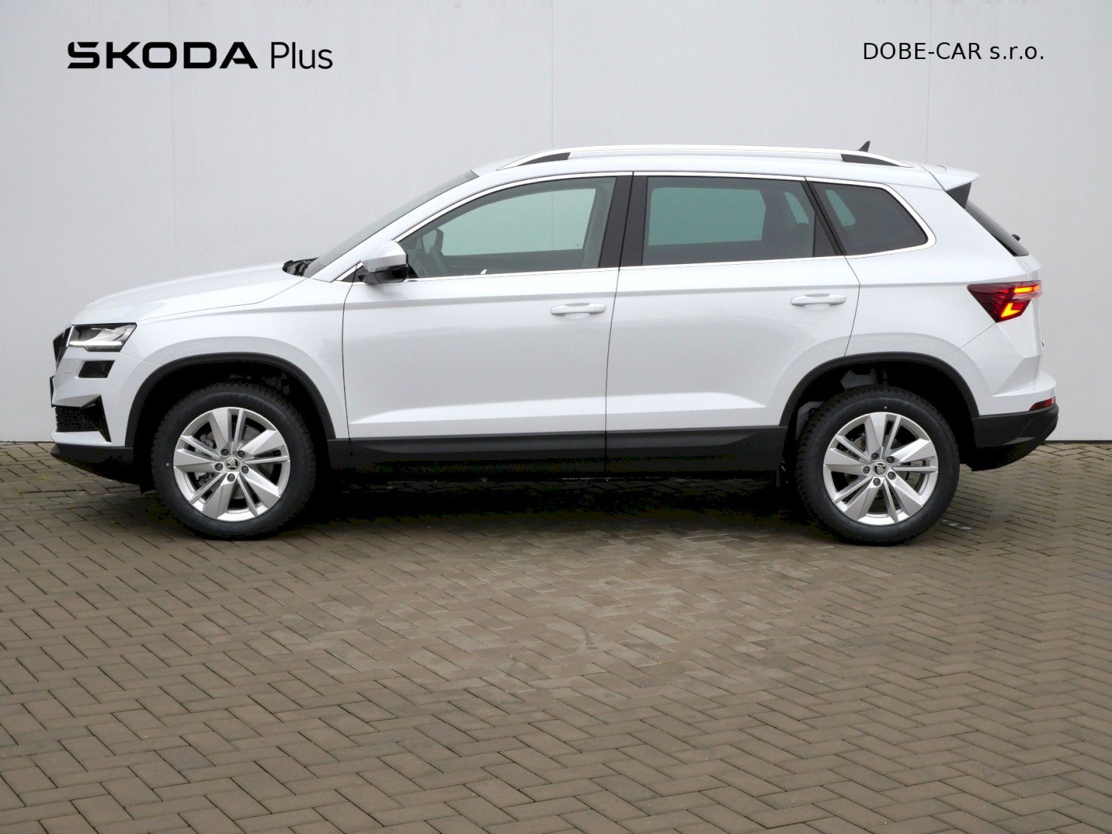 Škoda Karoq, Top Selection DSG 1.5TSI 110kW - fotka 3