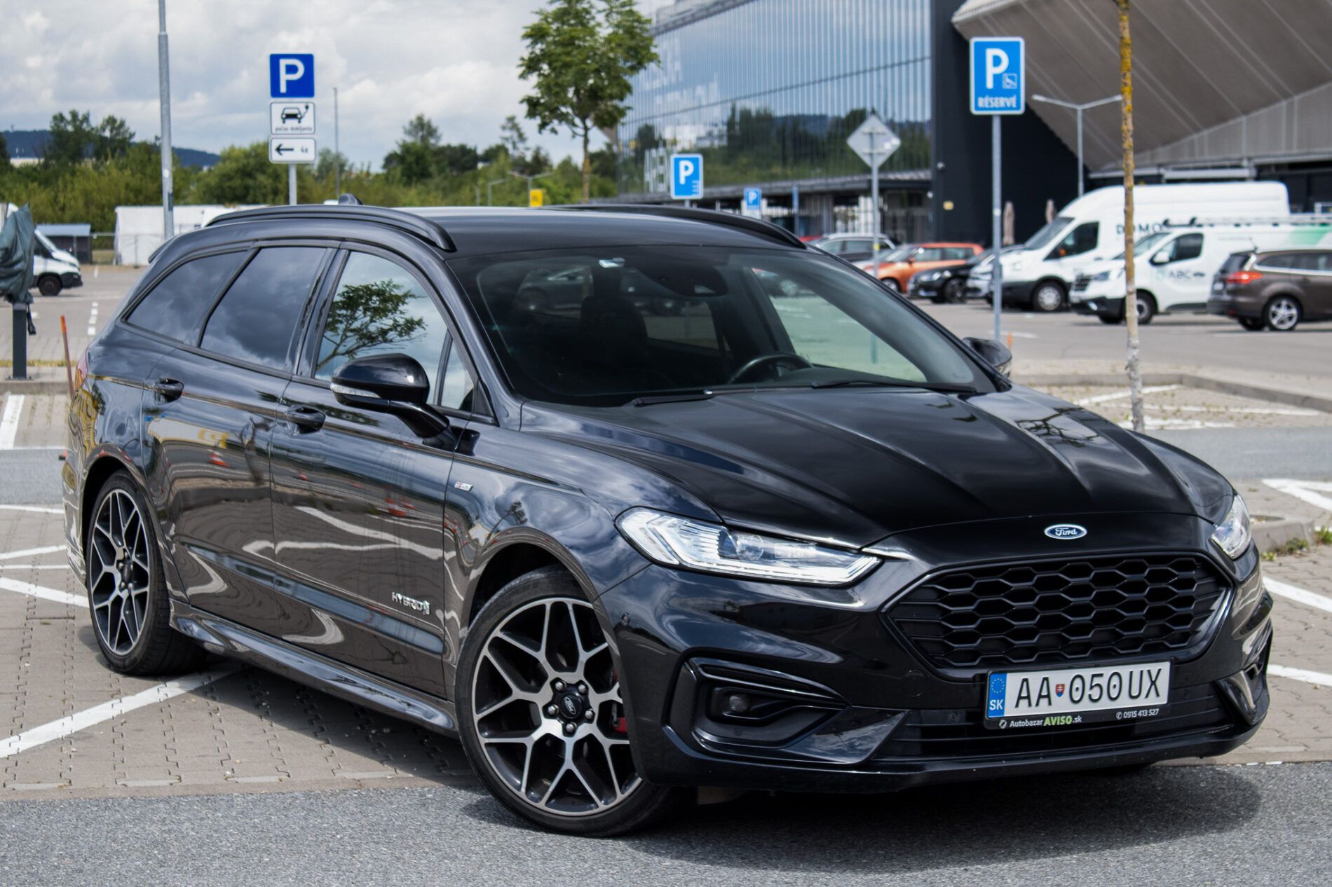 Ford Mondeo - fotka 3