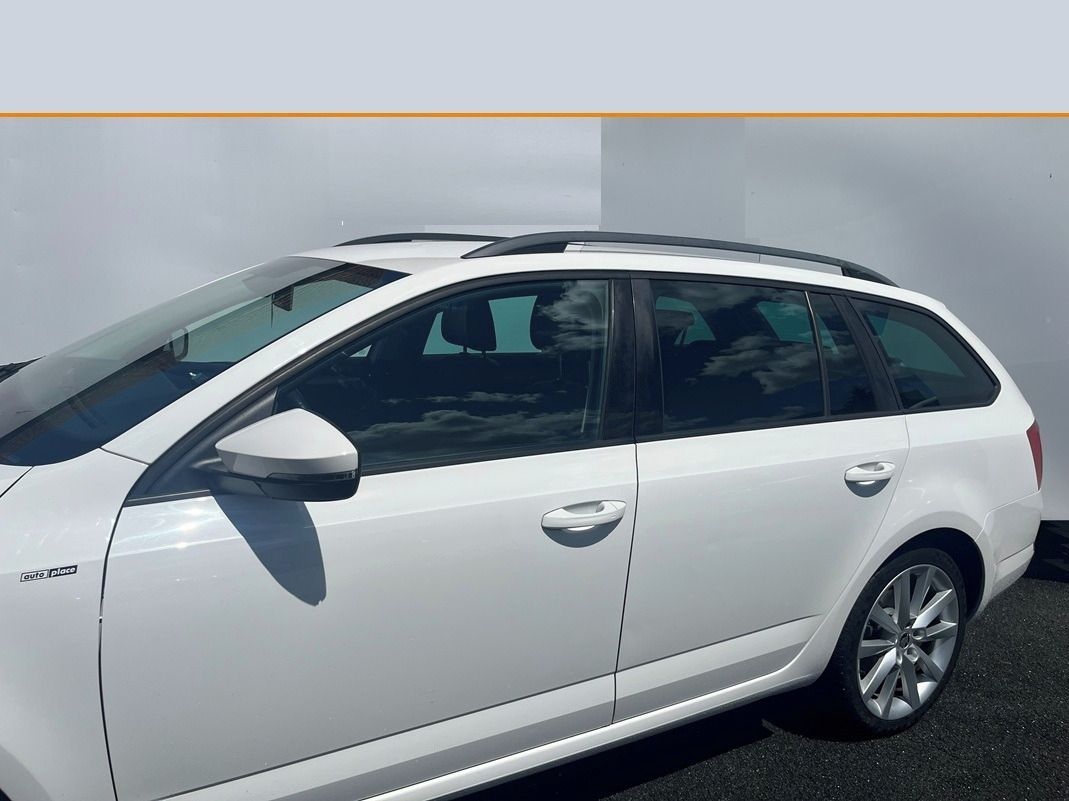 Škoda Octavia, 1.8TSI Alcantara, Key Less,DPH - fotka 3