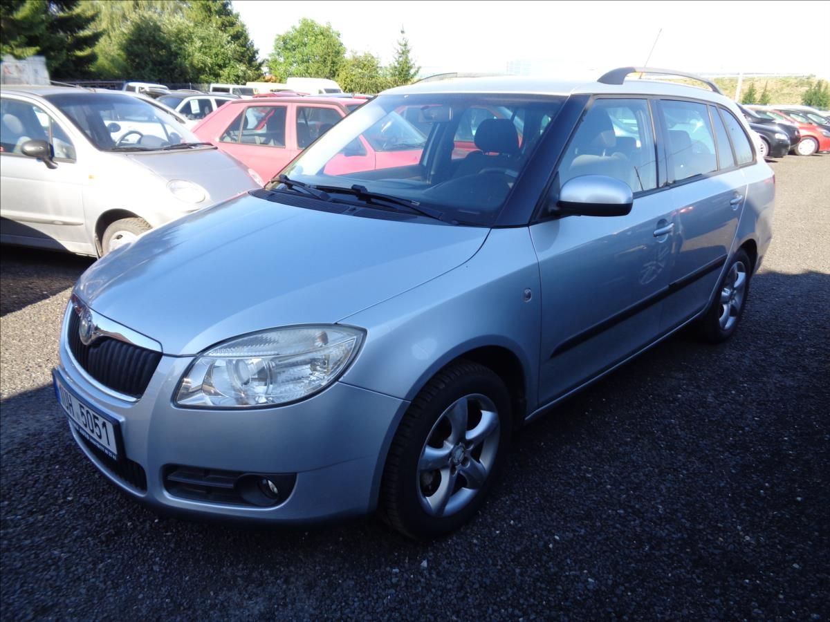 Škoda Fabia, 1,4 - fotka 3