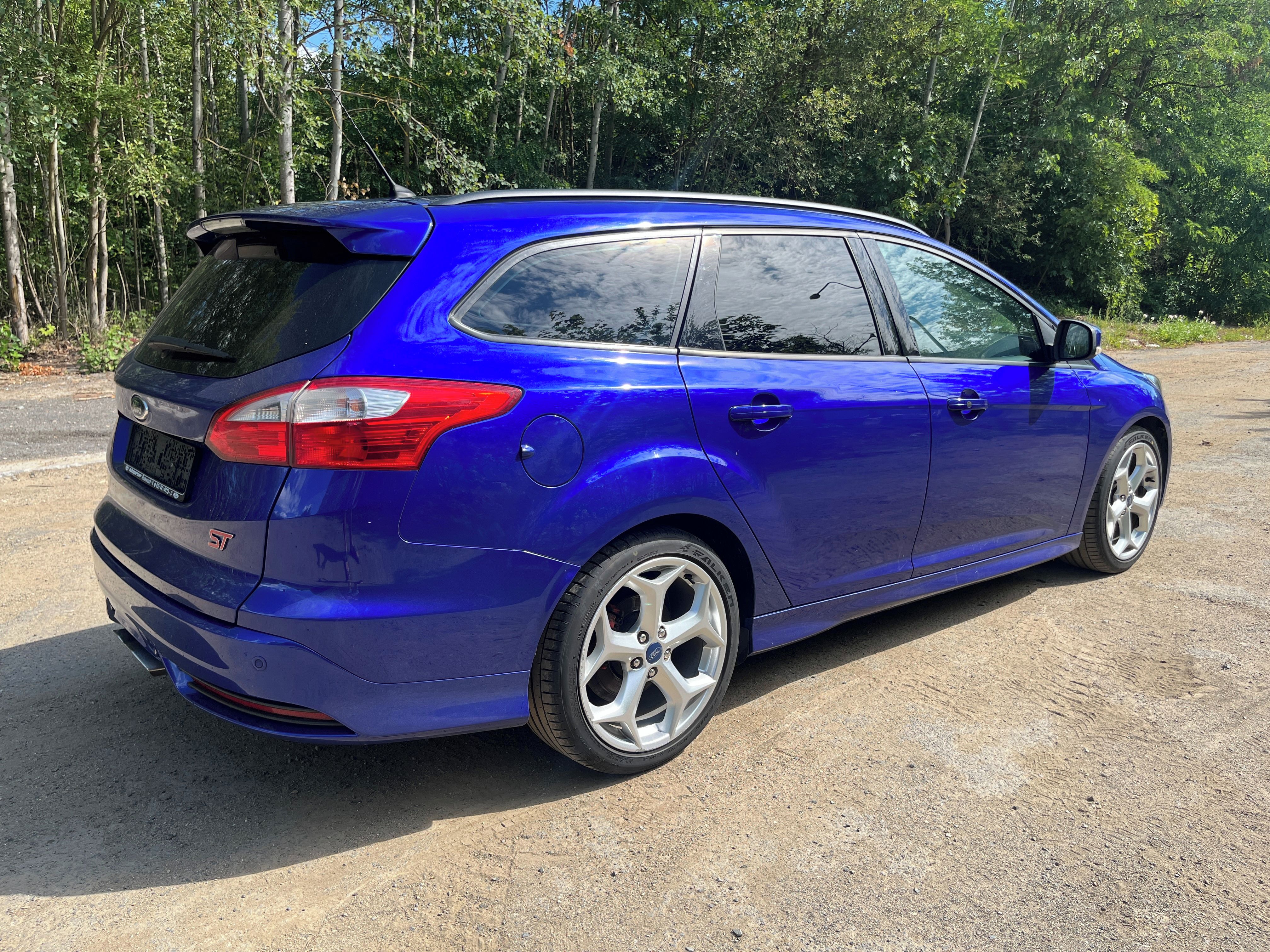 Ford Focus, 2.0 ST 184kw alu kůže manuál - fotka 5