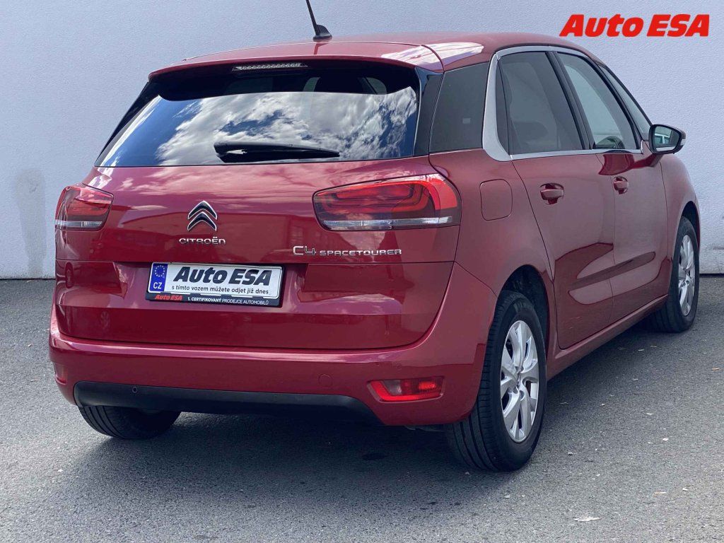 Citroën C4 SpaceTourer, 1.2,navi - fotka 4
