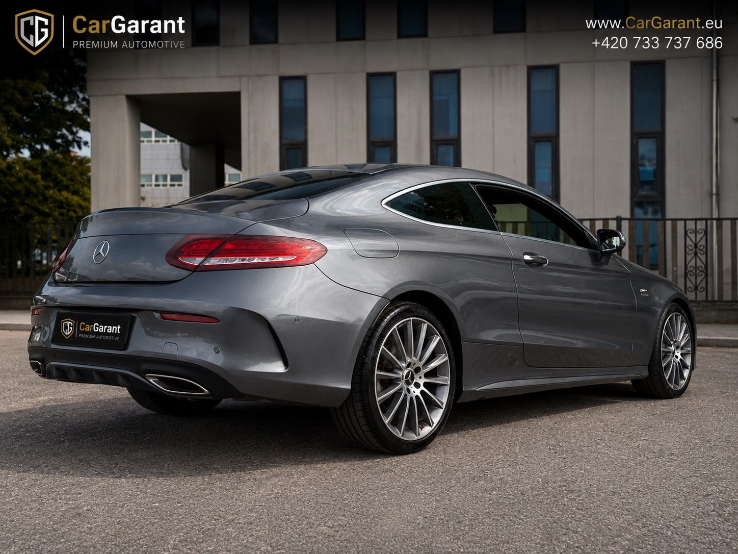 Mercedes-Benz Třídy C, C200 135KW, AMG, COUPE,LED,DPH - fotka 2