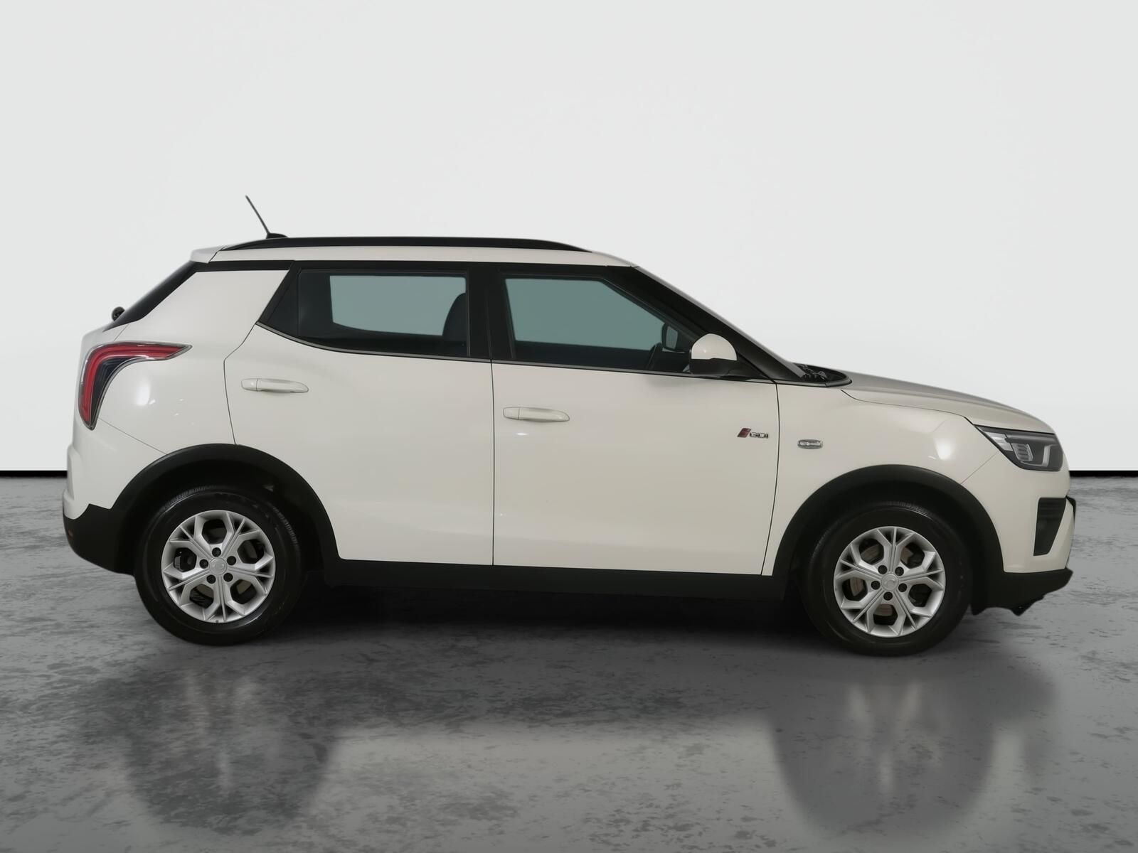 SsangYong Tivoli, 1.5 T-GDI, NOVÁ CENA, ČR,1.maj - fotka 6