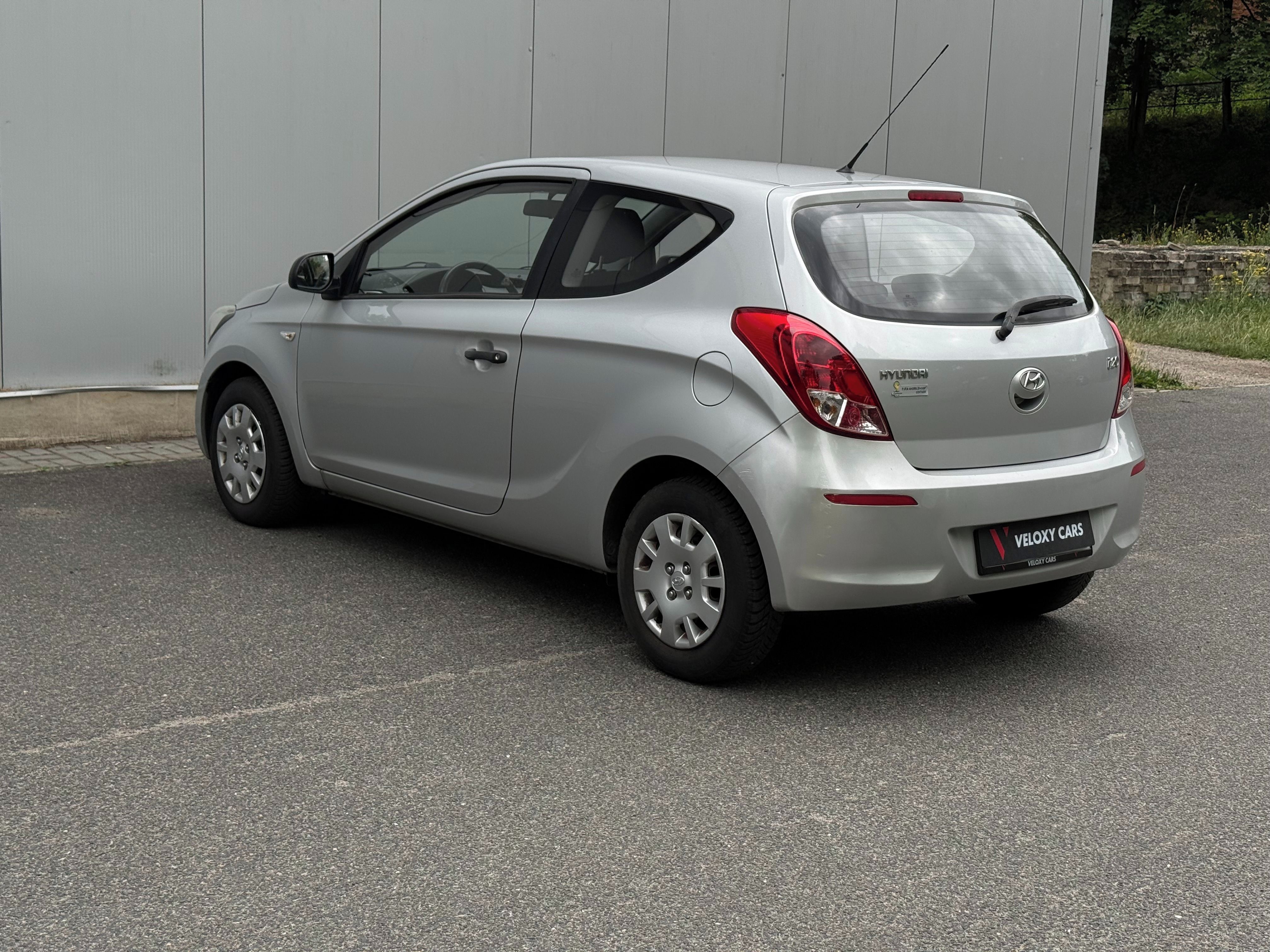 Hyundai i20, 1.2 FIFA World Cup Edition - fotka 6