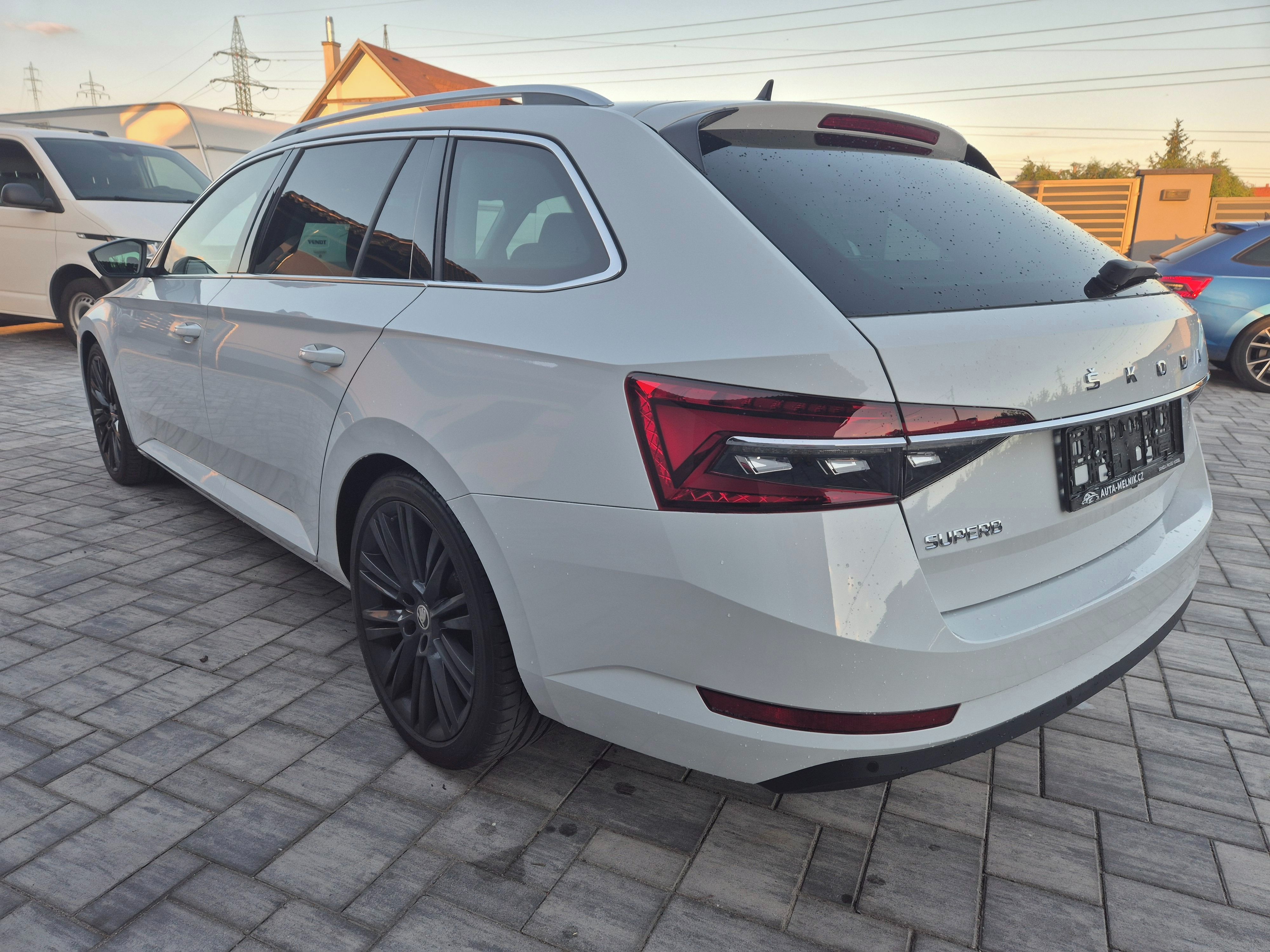 Škoda Superb, 2.0TSi 140kw 2023 STYLE ZÁRUKA - fotka 5
