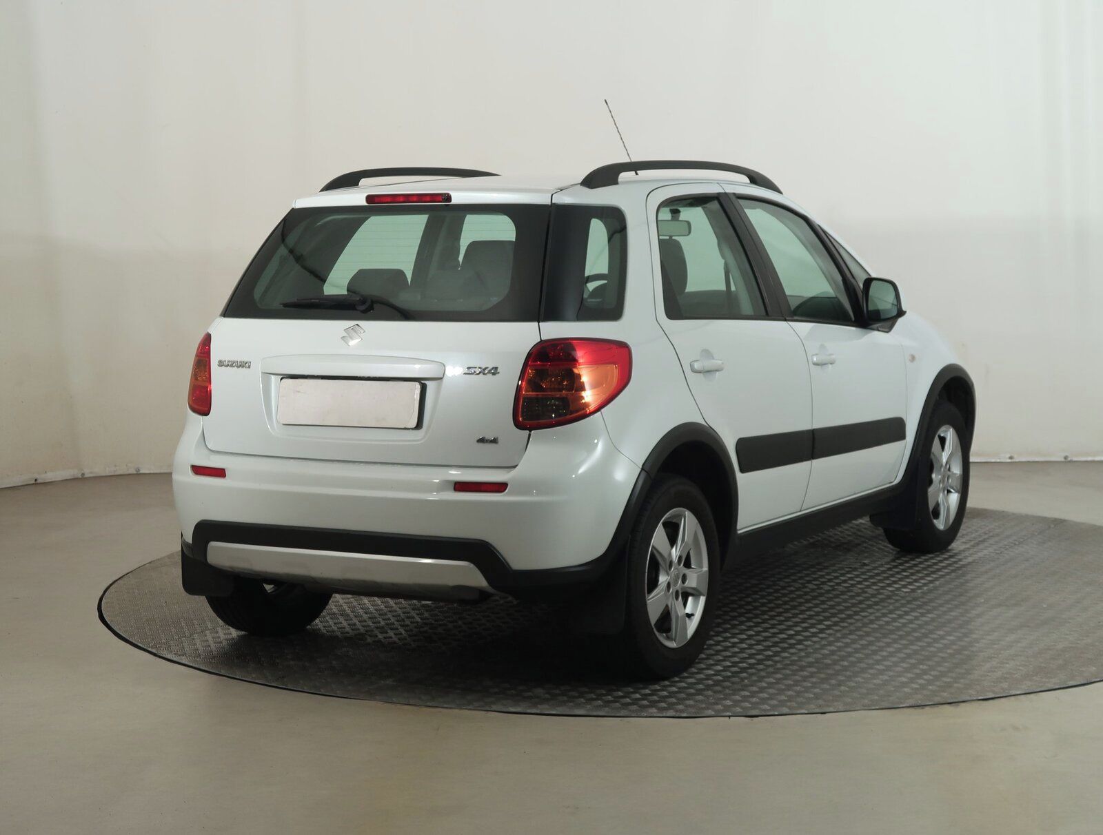 Suzuki SX4, 1.6 VVT, 4X4, ČR,1.maj - fotka 5