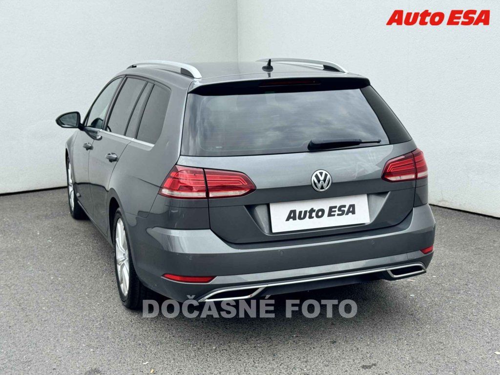 Volkswagen Golf, 1.6 TDi - fotka 6