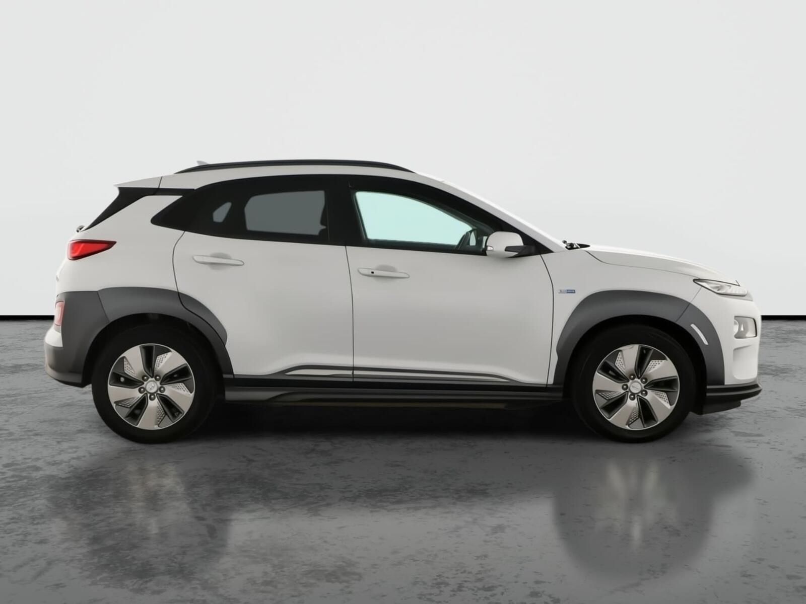 Hyundai Kona, Electric 64 kWh, Automat - fotka 6