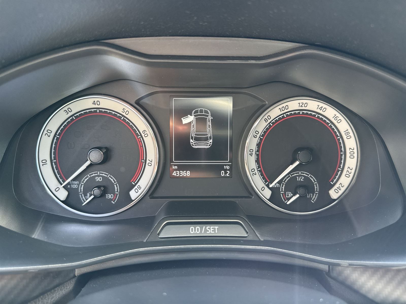 Škoda Kamiq, 1.0 TSI Monte Carlo - fotka 6
