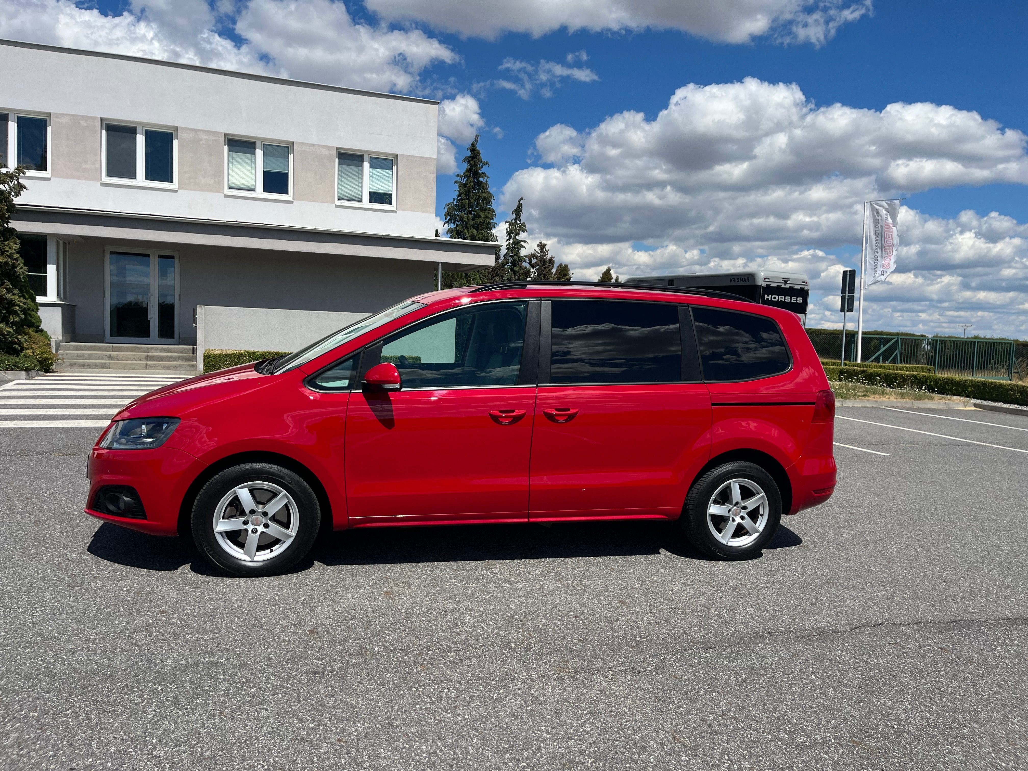 Seat Alhambra, 2,0 TDi, 100 000 km, - fotka 2
