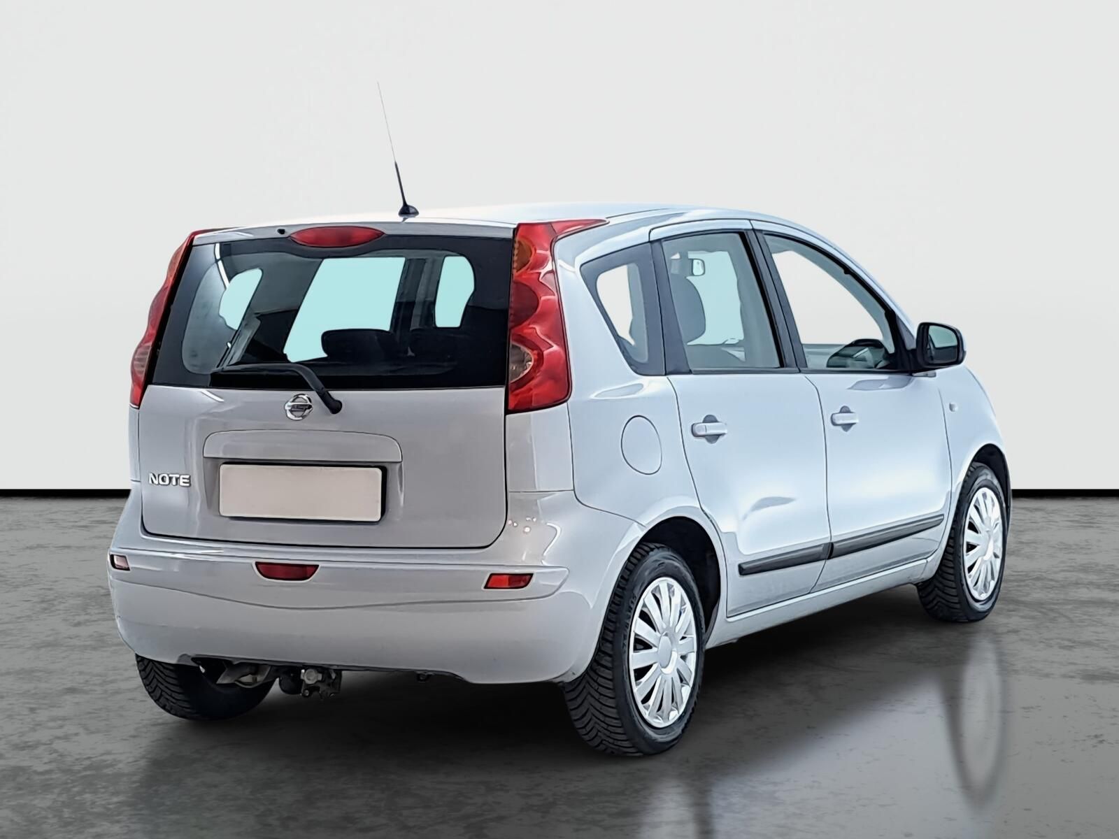 Nissan Note, 1.6, po STK, Tažné - fotka 5