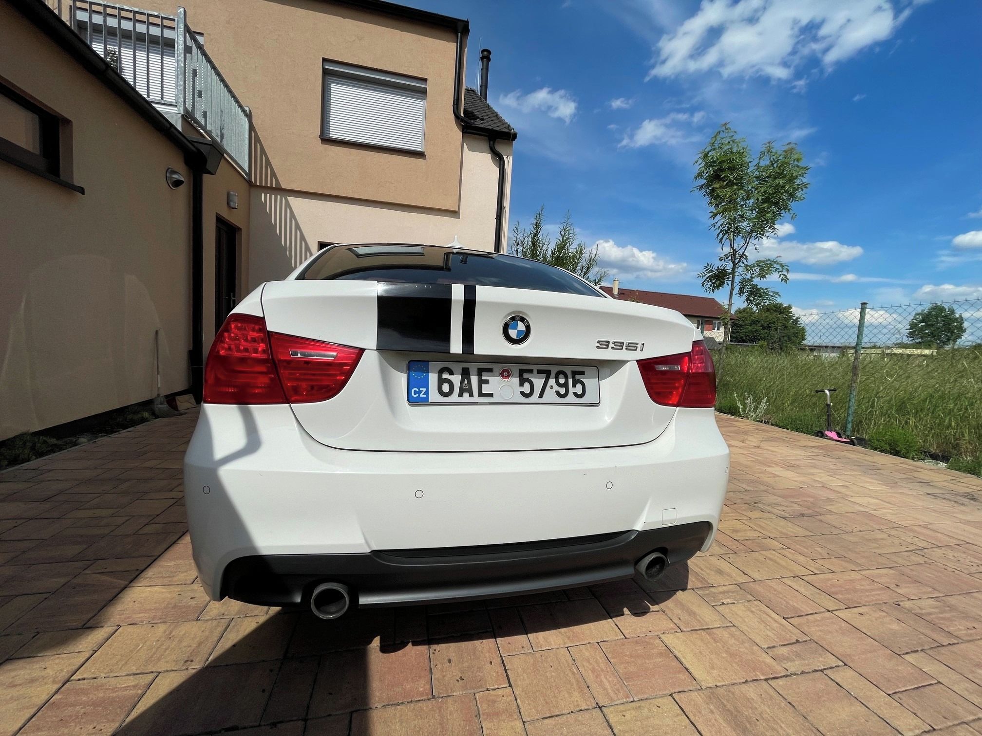 BMW Řada 3 - fotka 6