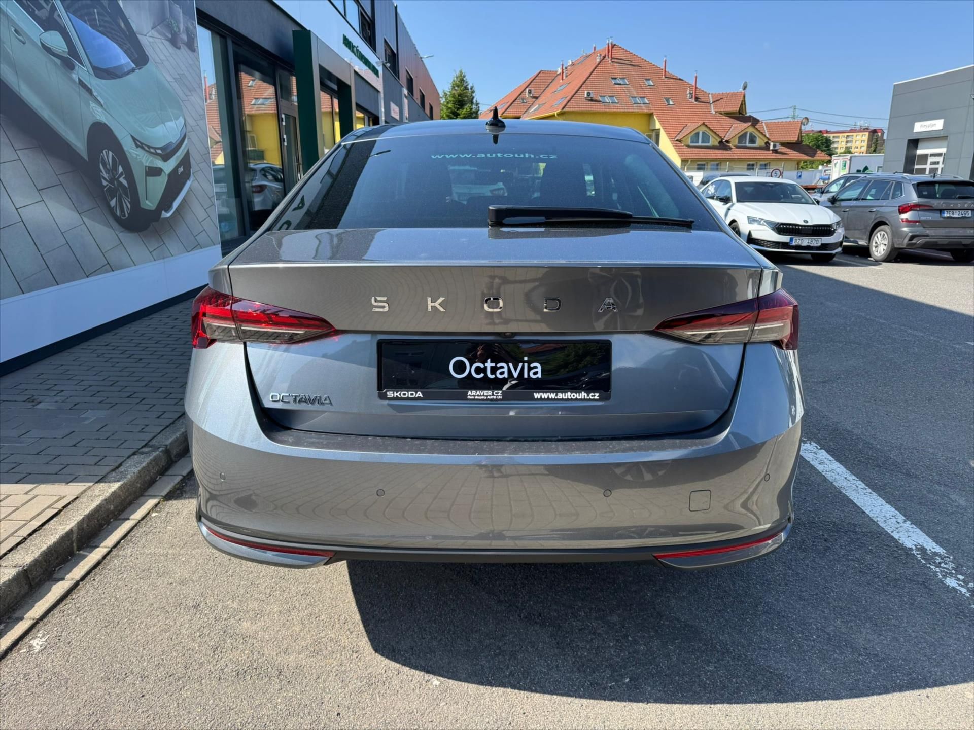 Škoda Octavia, 1,5 TSI 85 kW  Classic - fotka 6