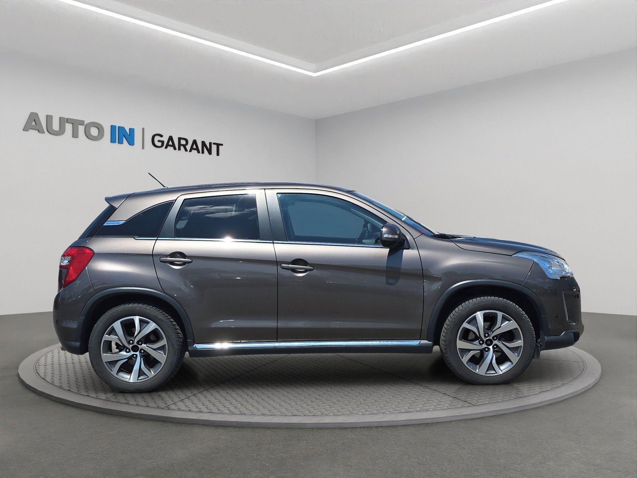 Citroën C4 Aircross, Citröen C4 AIRCROSS - fotka 4