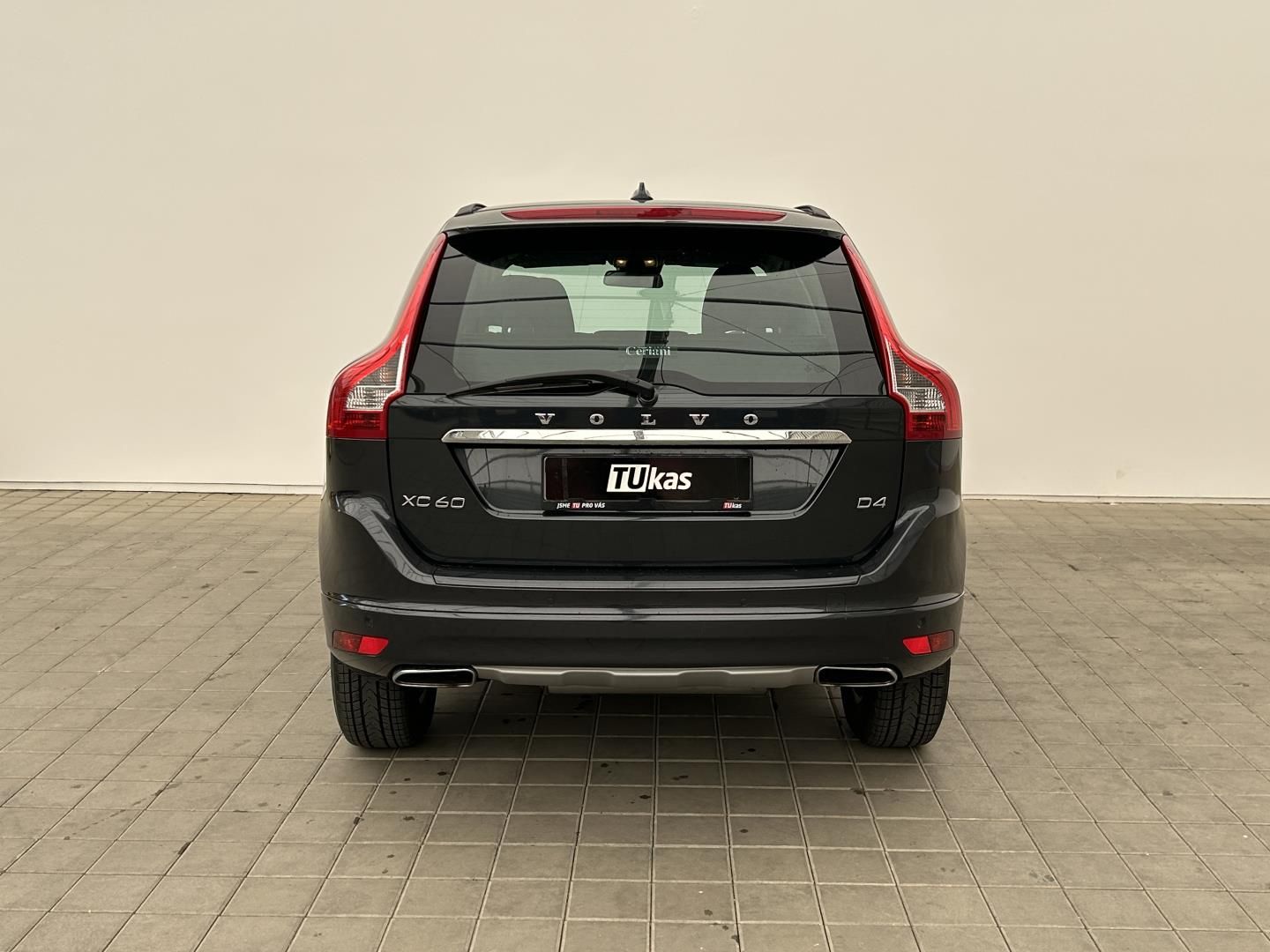 Volvo XC60, 2.0. 140kW . - fotka 4