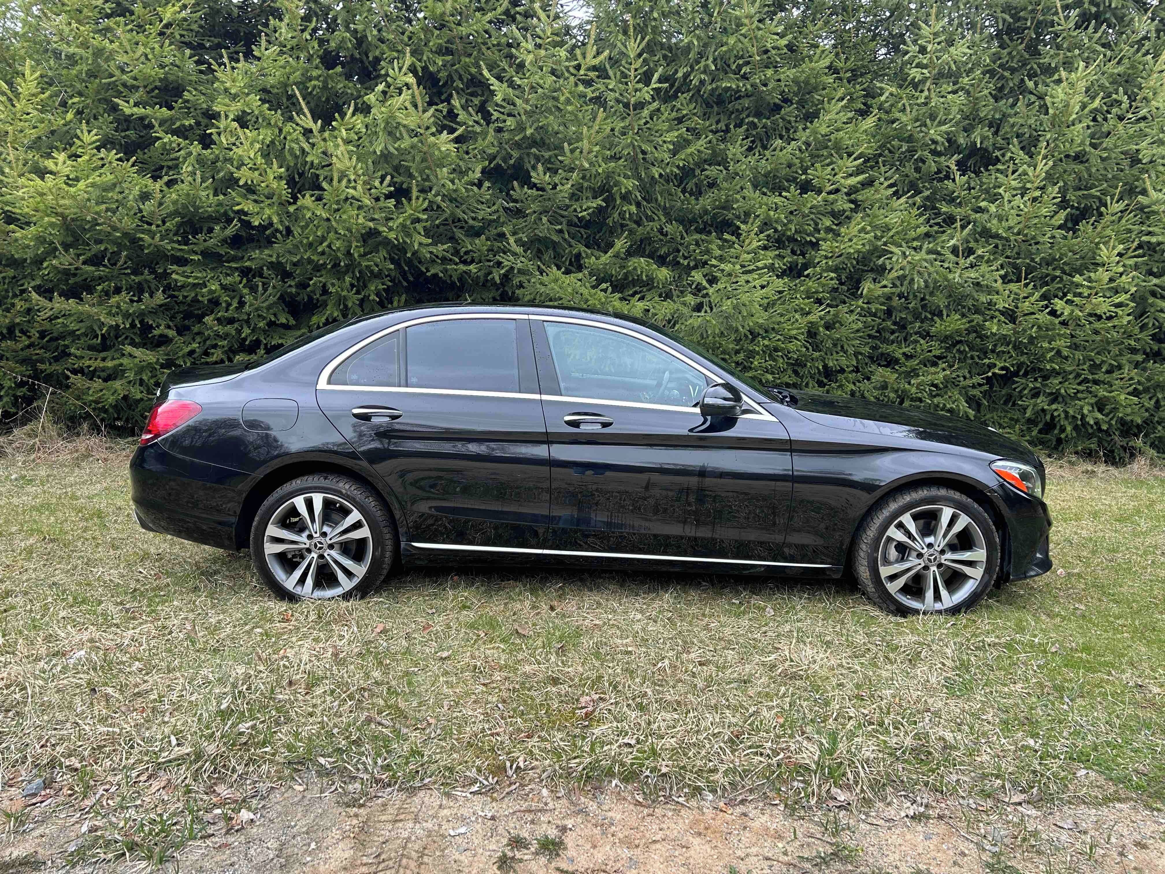 Mercedes-Benz Třídy C - fotka 4