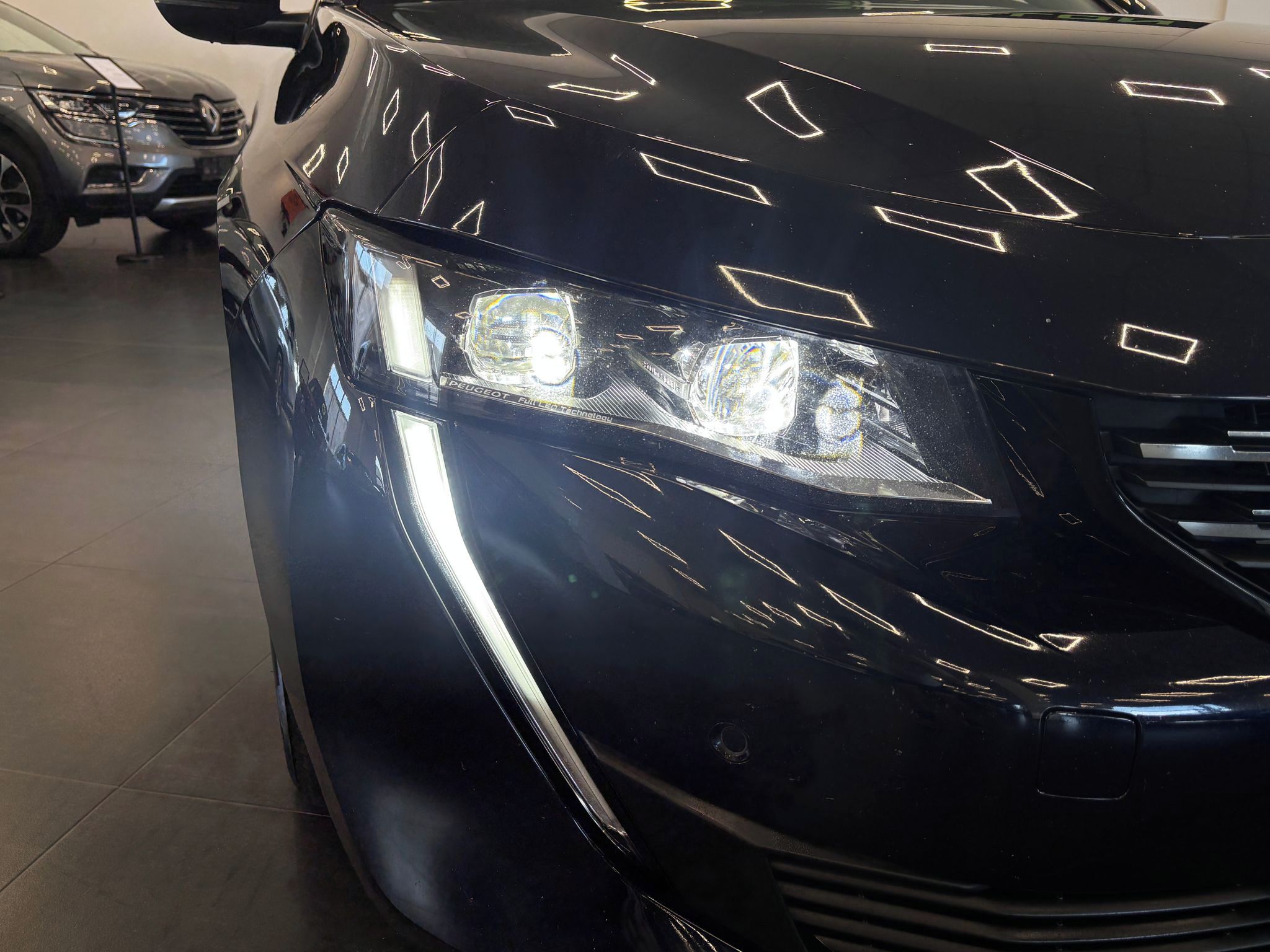 Peugeot 508, 96kW, SW Allure Pack, LED, Nav - fotka 6