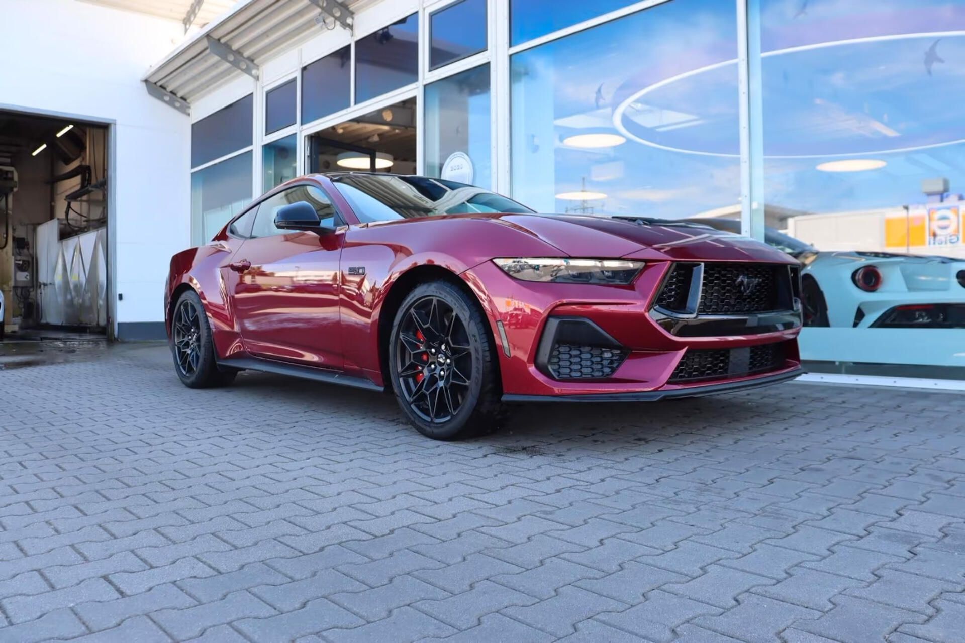 Ford Mustang, Fastback 5.0 Nite Pony - fotka 2