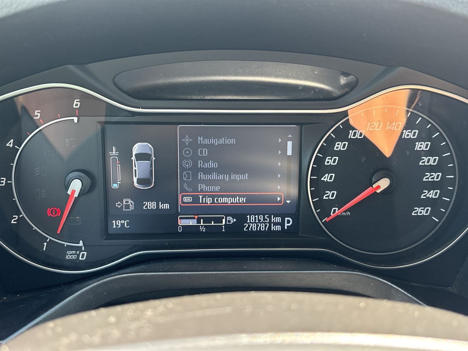 Ford Galaxy, 2.0 TDCi AT Ghia - fotka 6
