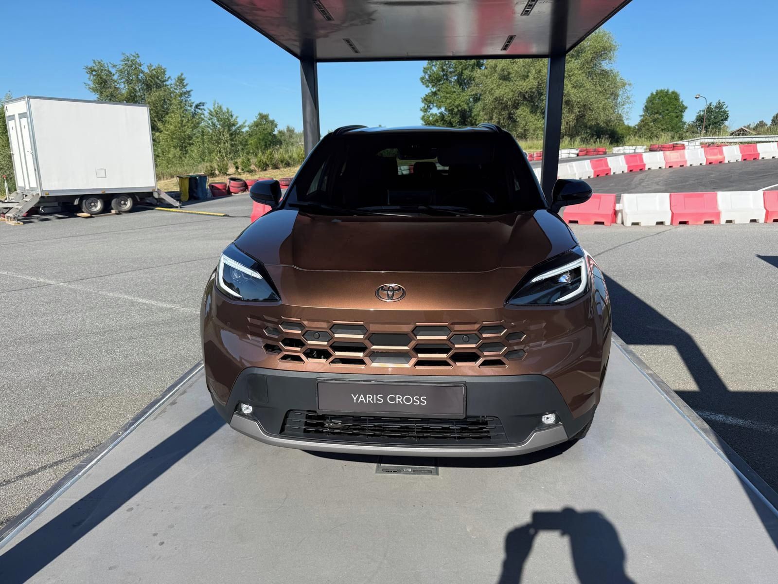 Toyota Yaris Cross, 1.5HEV 130PS Style - fotka 4