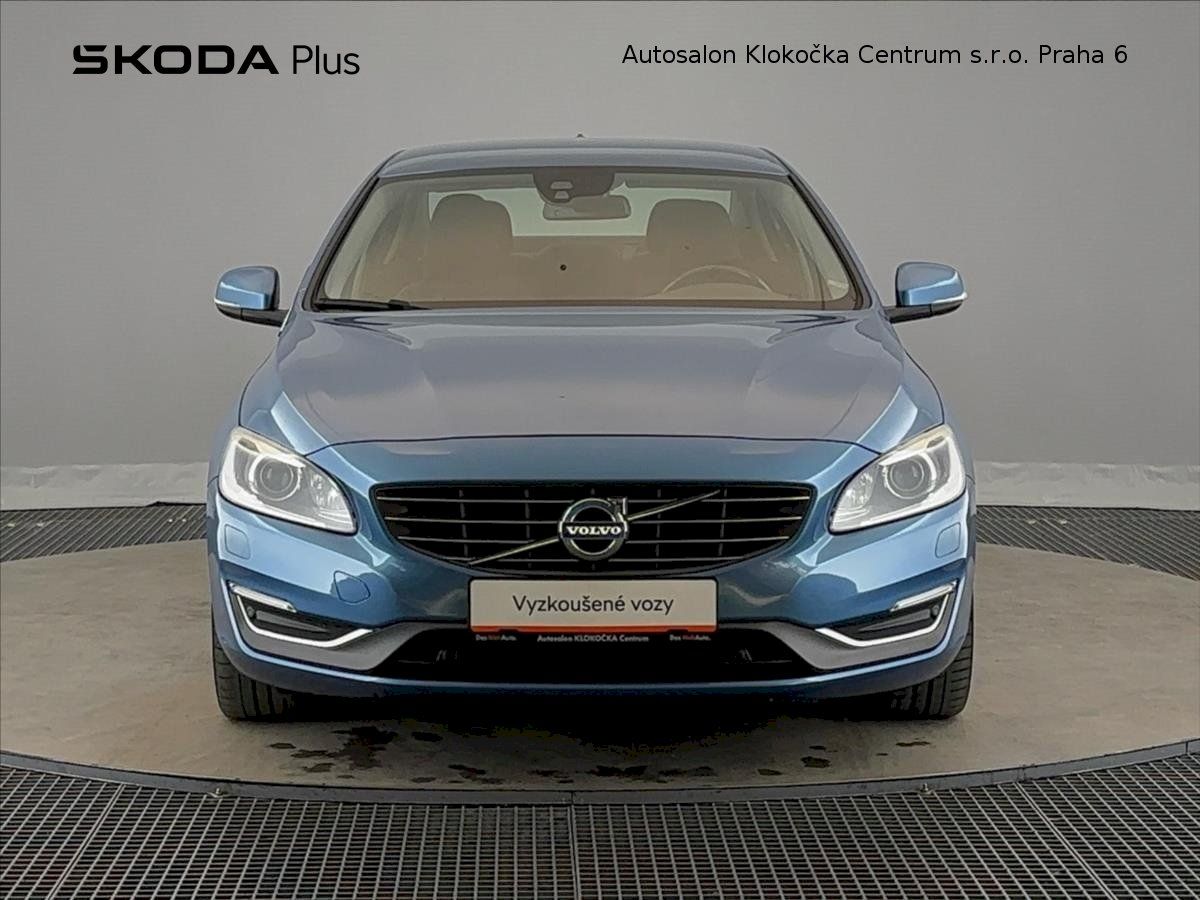 Volvo S60, D3100 kW Summum Polestar 6AT - fotka 4