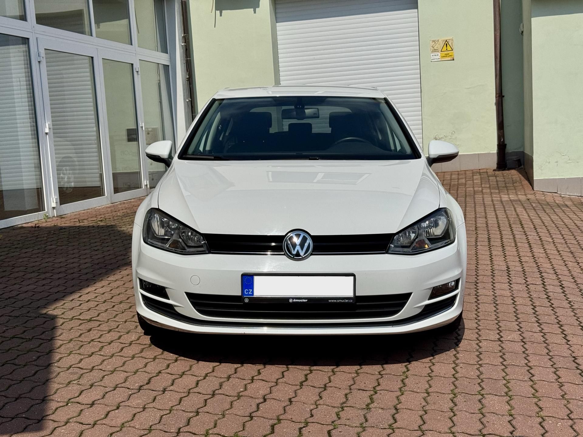 Volkswagen Golf, 1.4TSI 103kW Highline - fotka 3