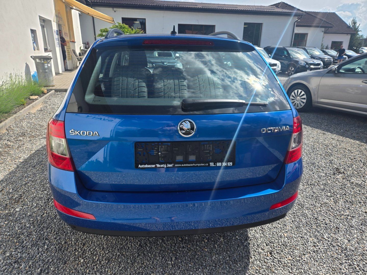 Škoda Octavia, 2.0 TDI TOP Serviska - fotka 4