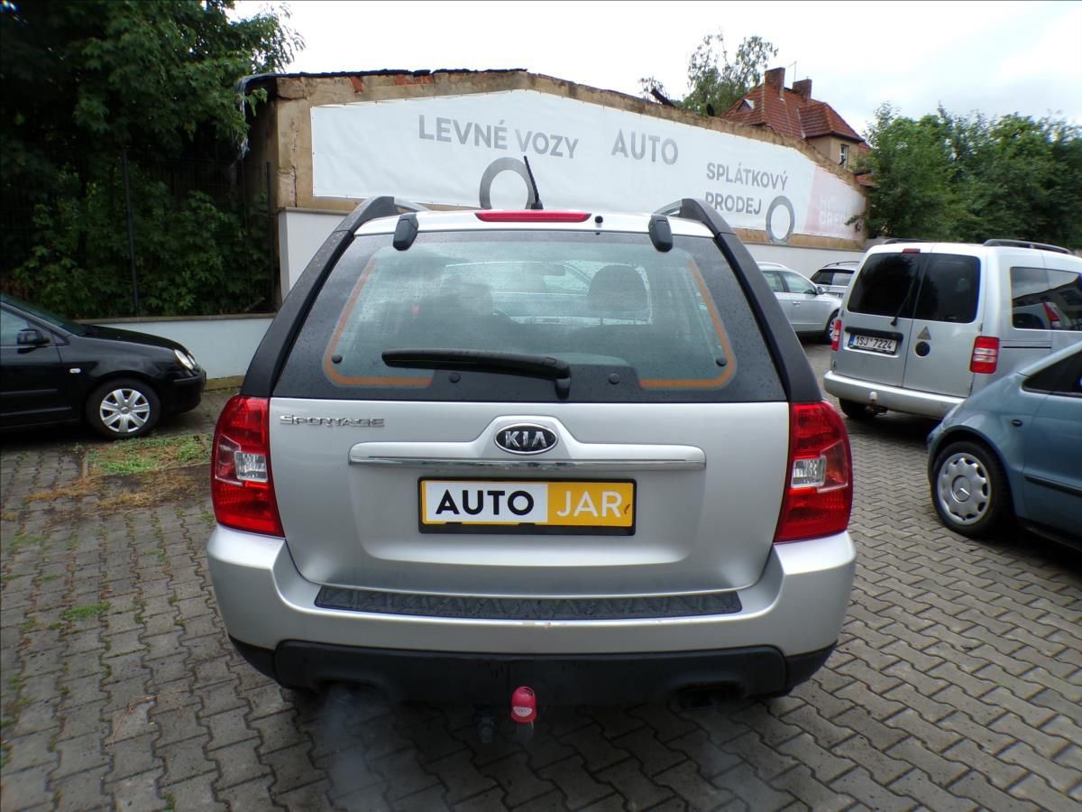 Kia Sportage, 2,0 CRDI - fotka 6