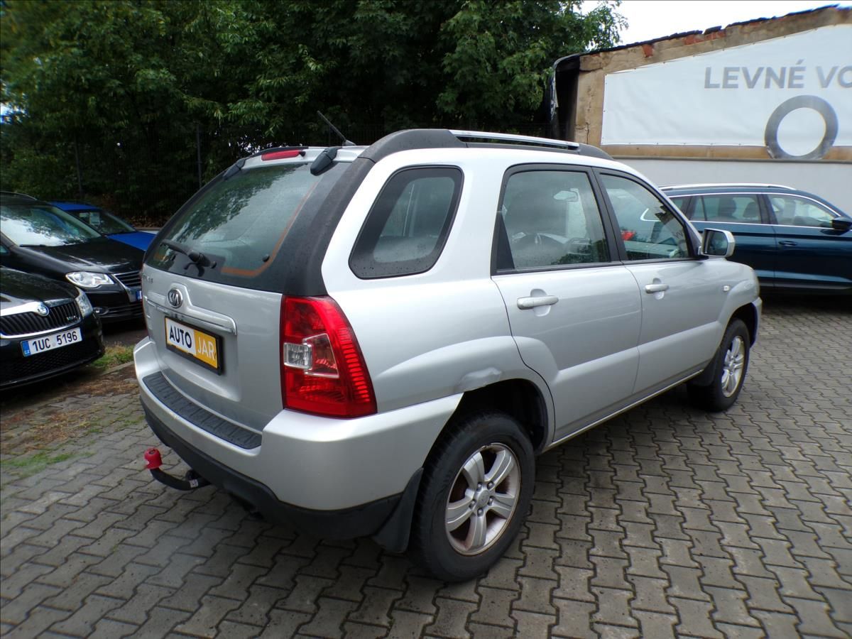 Kia Sportage, 2,0 CRDI - fotka 5
