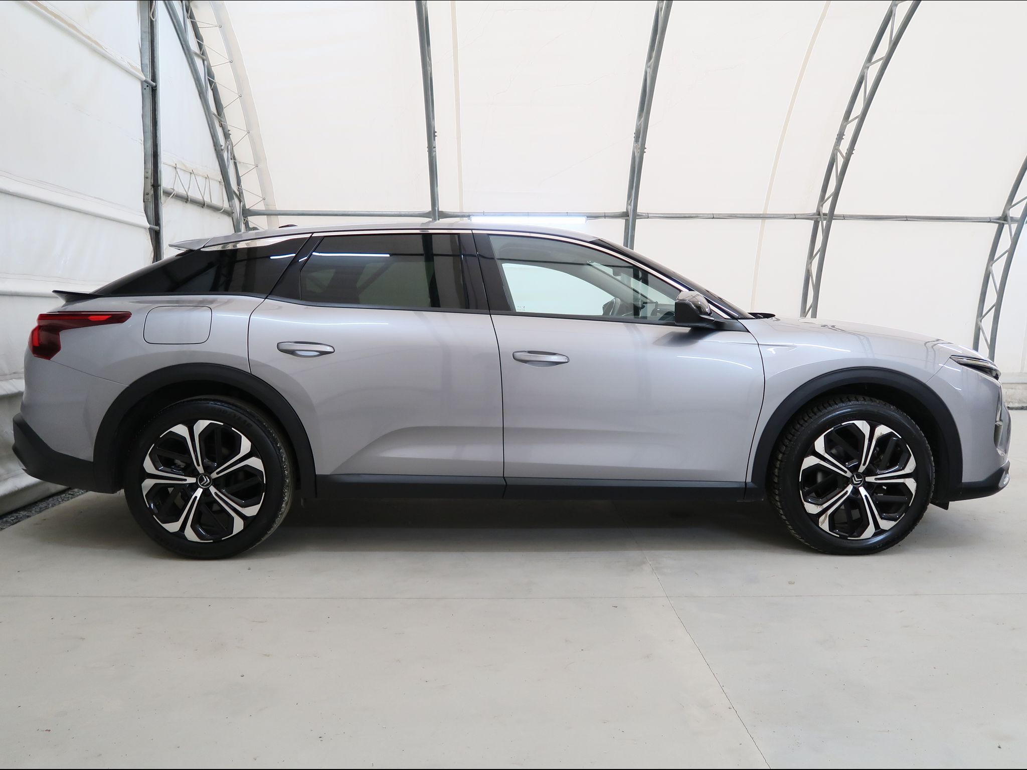 Citroën C5 X, 1.2PureTech,96kW,PLUS,AT8,NAVI - fotka 5