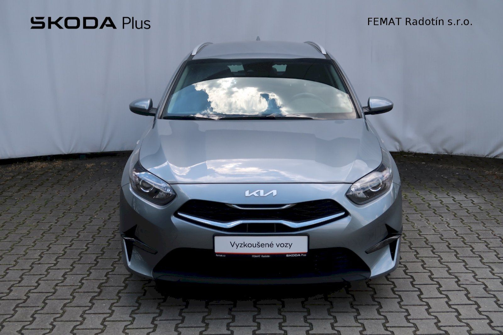 Kia Cee´d, Sportswagon 1,0 T-GDI/88 kW - fotka 4
